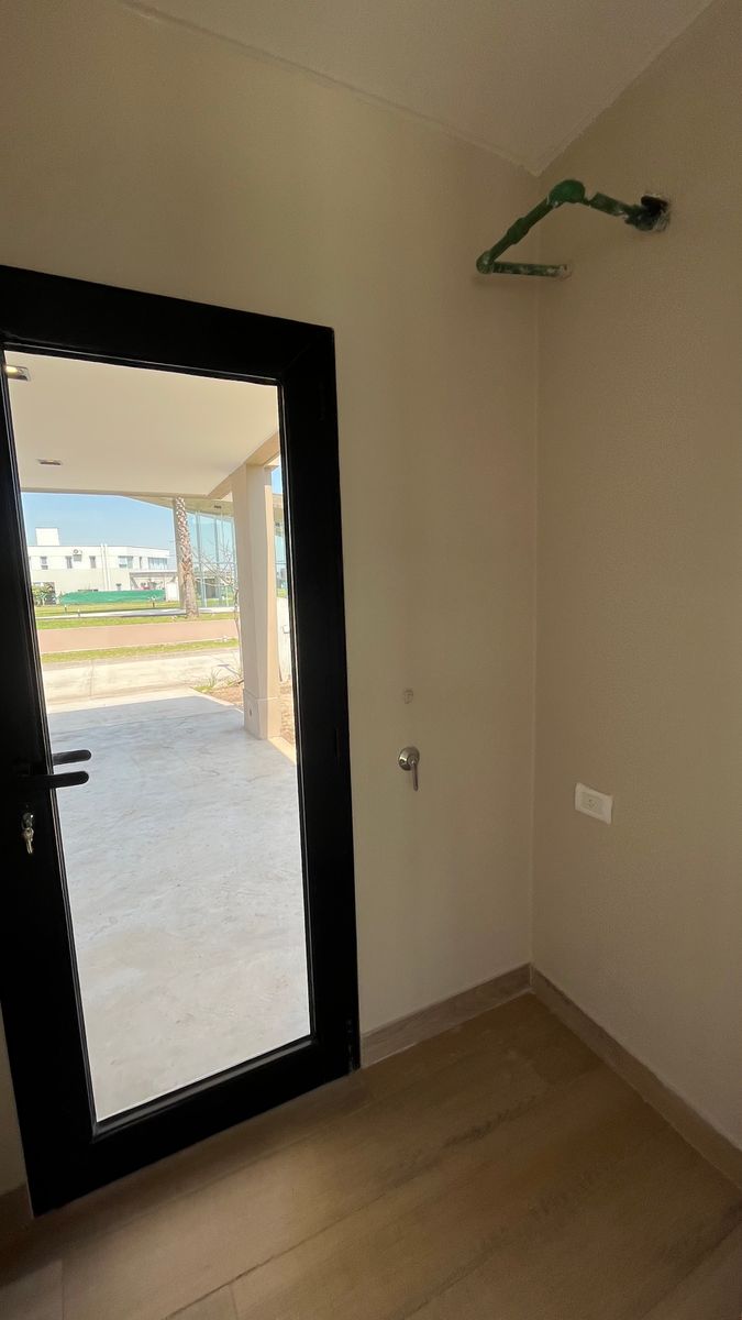 ALQUILER CASA 3 DORMITORIOS EN COUNTRY VIENTO SUR · Lules — foto 3