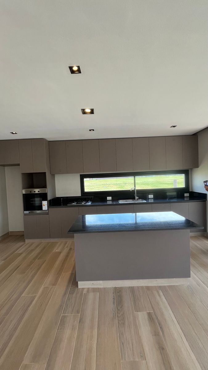 ALQUILER CASA 3 DORMITORIOS EN COUNTRY VIENTO SUR · Lules — foto 6