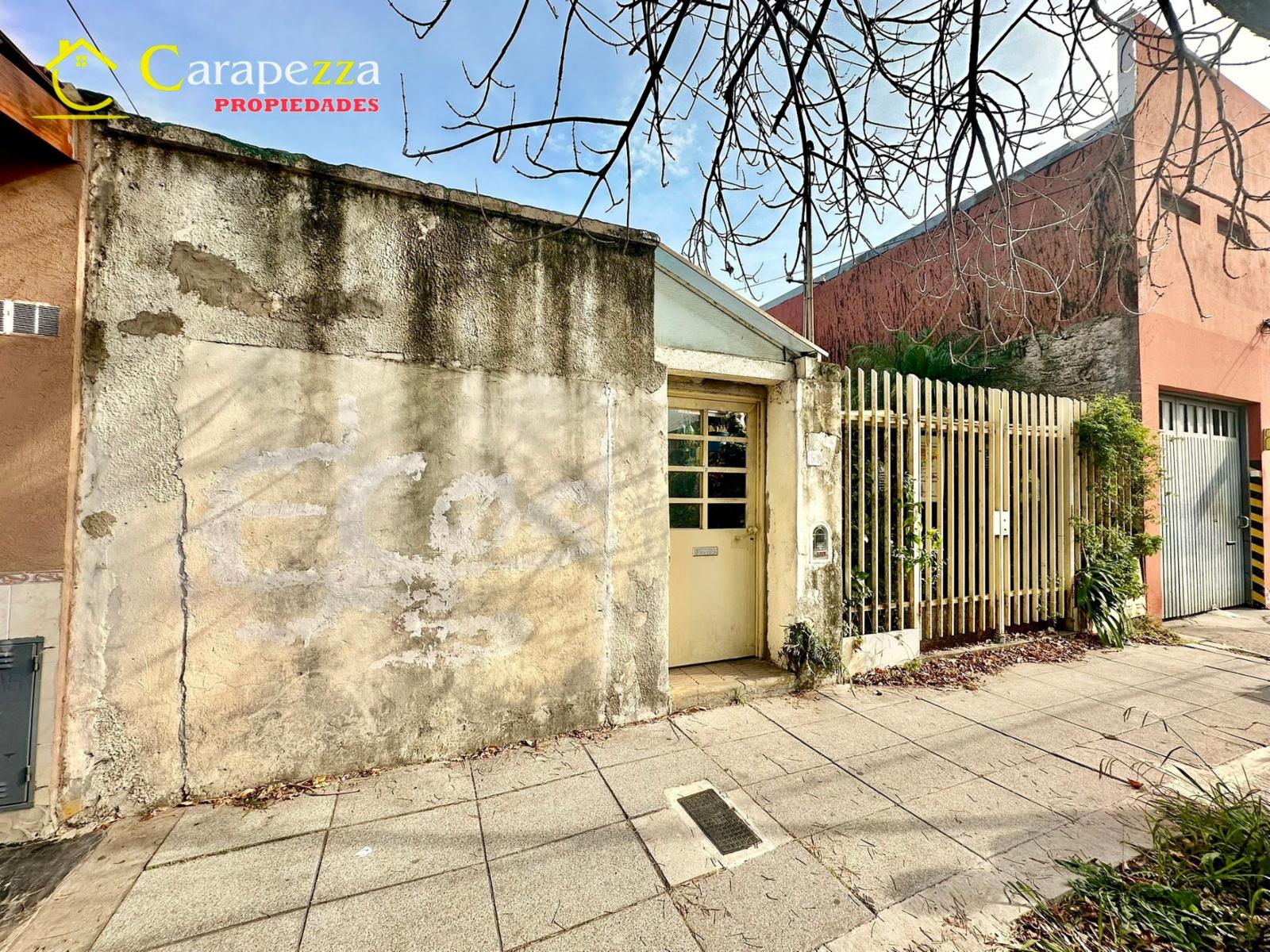 Venta Casa 7 Amb a Refaccionar en Villa Libertad