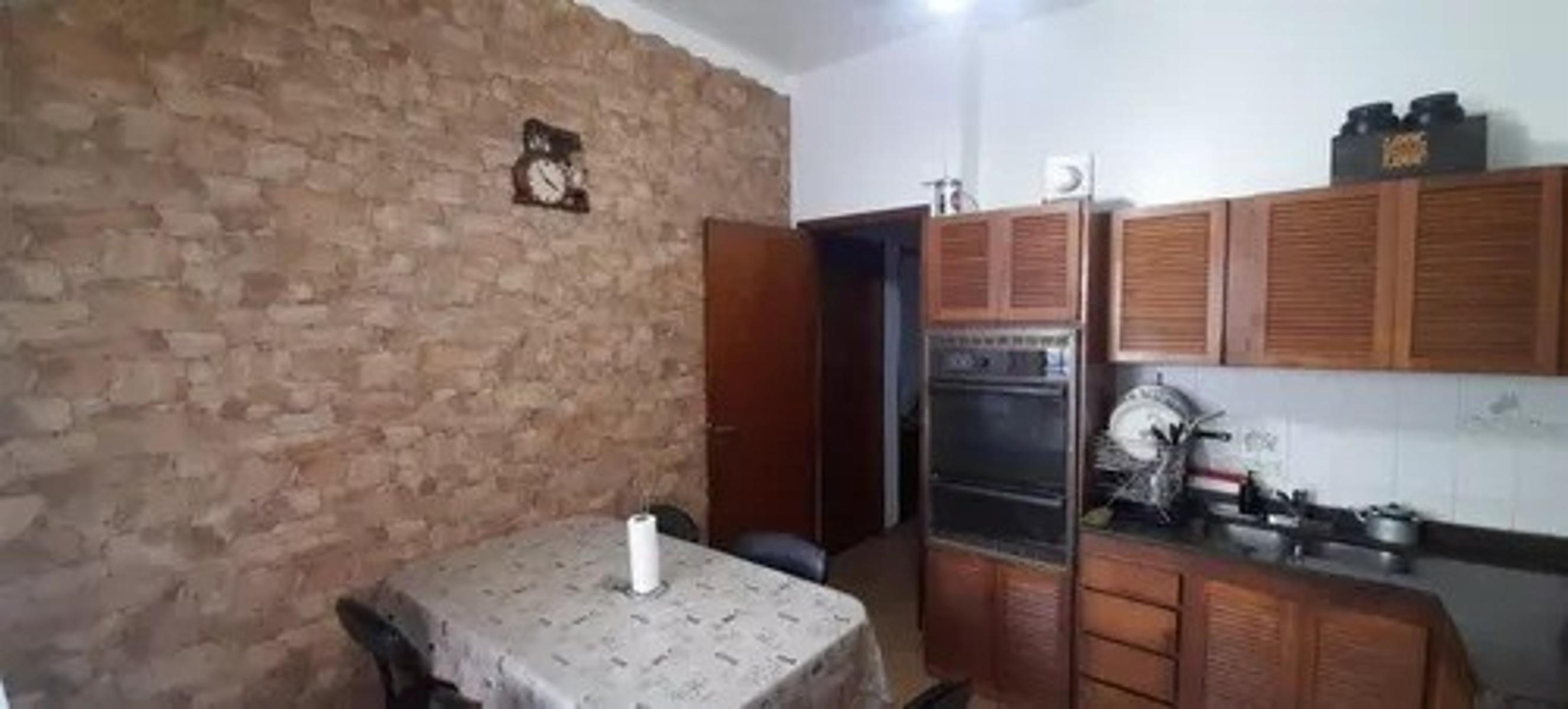 Beron de Astrada 3300 · La Matanza — foto 13