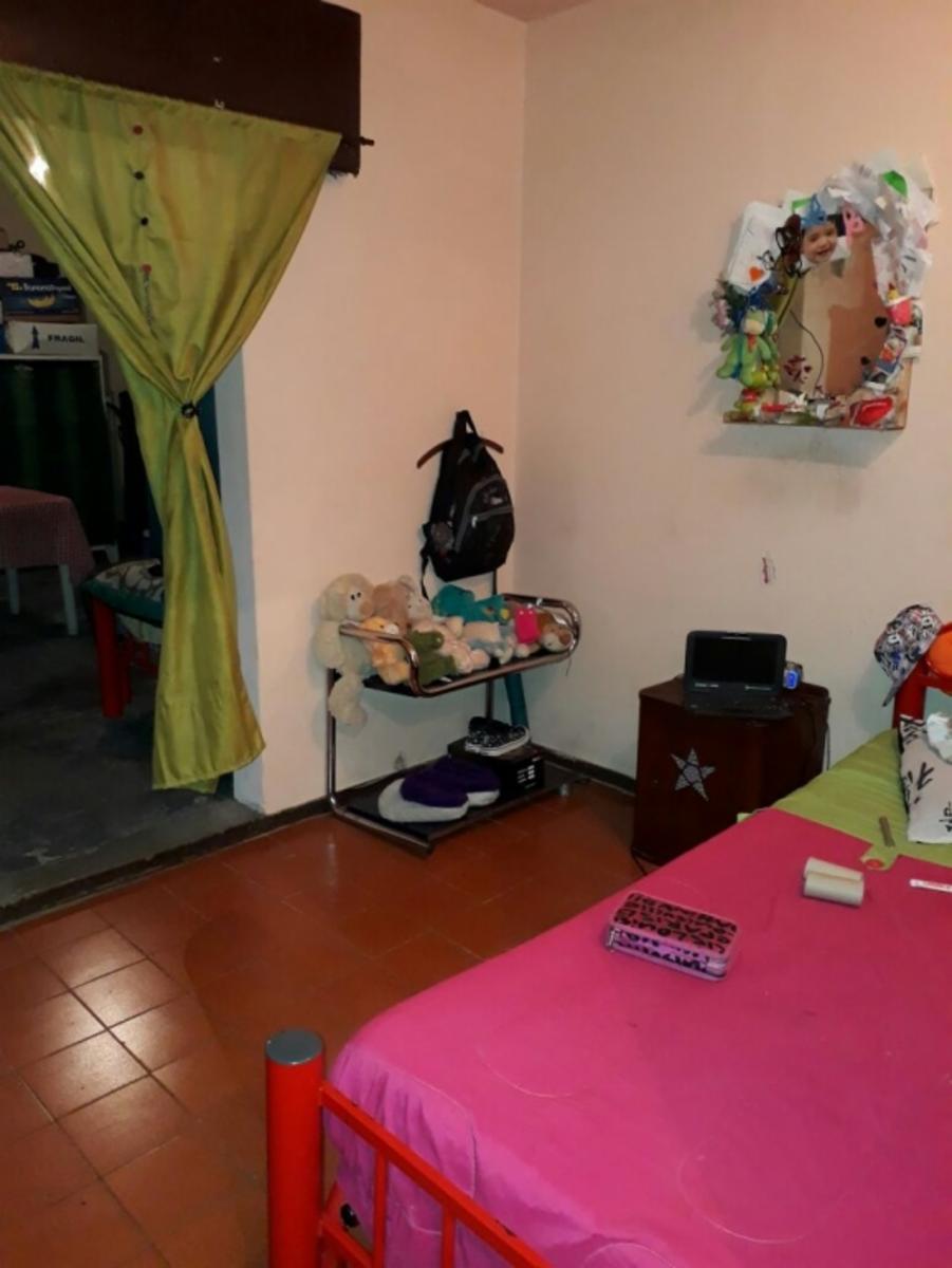 SAN PEDRO al 2400 · Morón — foto 3