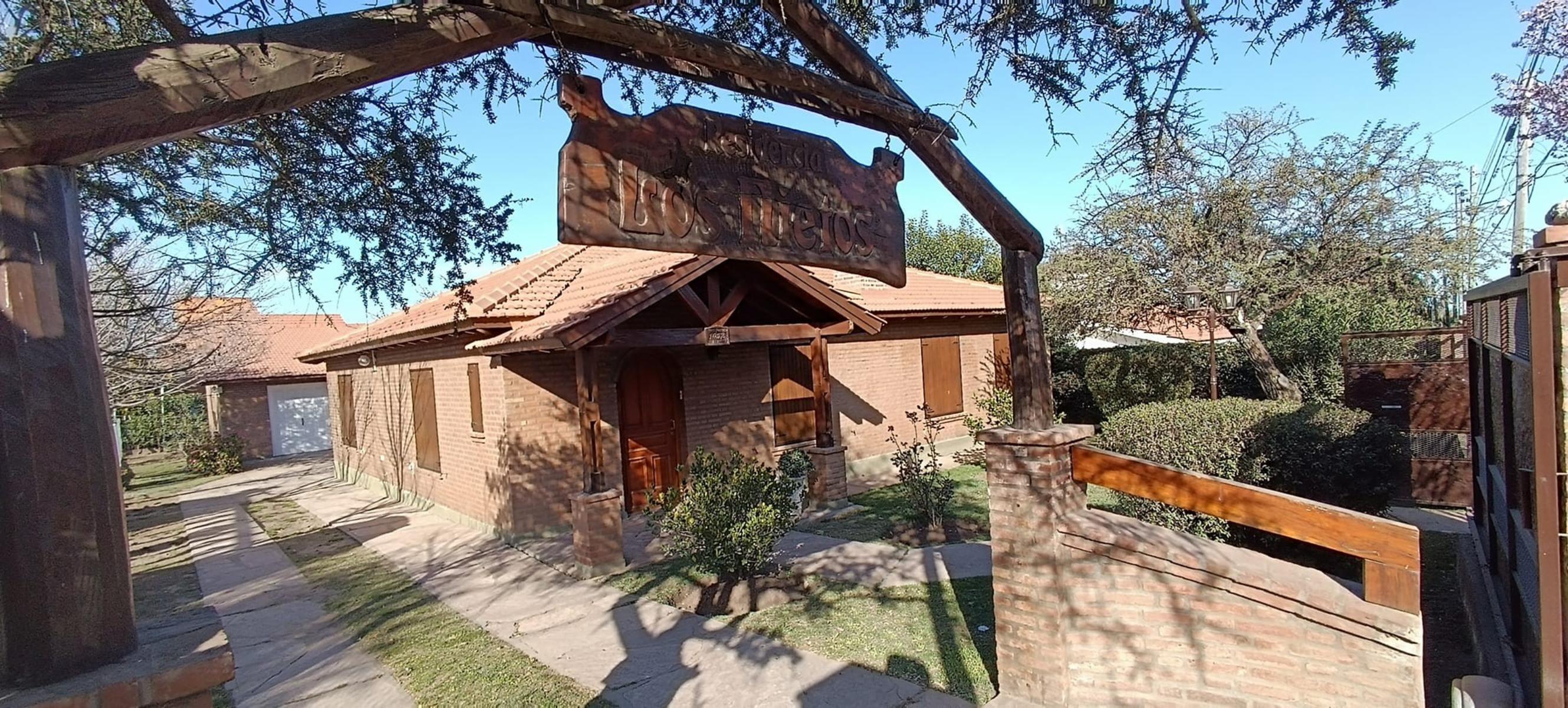 ¡EXCEPCIONAL CHALET EN BARRIO LOS ESTRIBOS, MERLO, SAN LUIS - OPORTUNIDAD ÚNICA