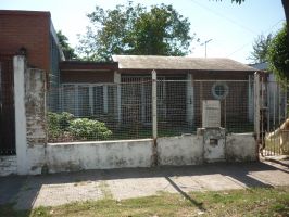 CASA EN BURZACO - SOBRE TERRENO DE 10 X 40