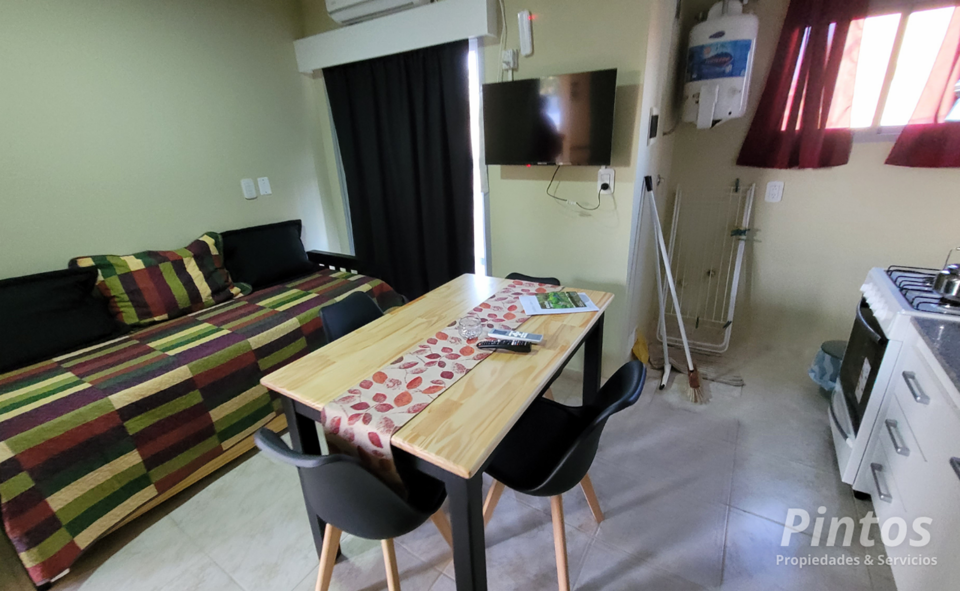 Valais · Colón — foto 31