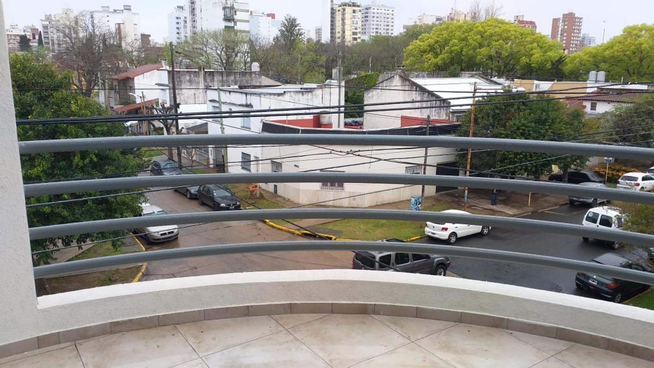 ISLAS MALVINAS 113 · Quilmes — foto 8