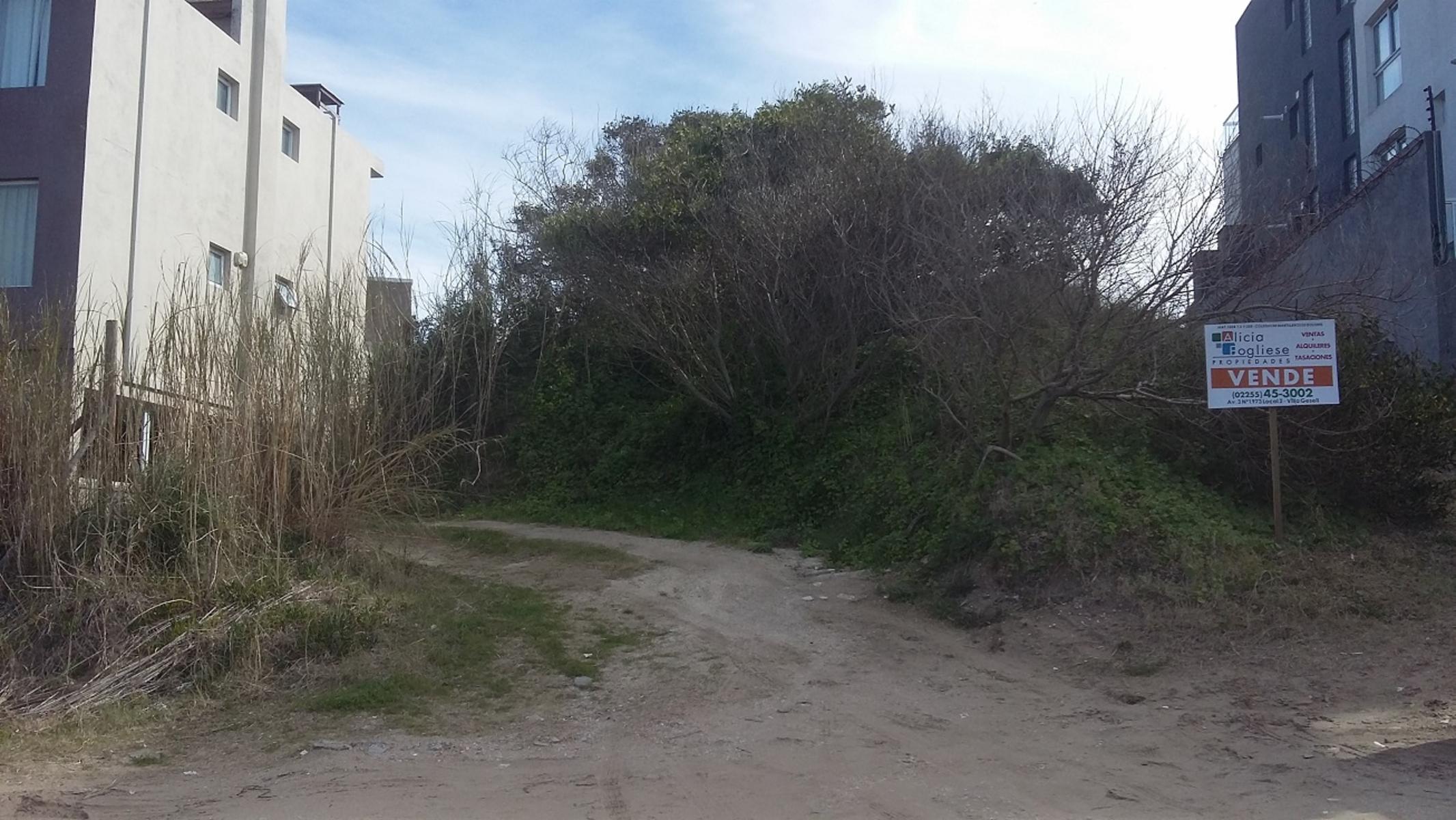 PASAJE COSTANERO SUR · Villa Gesell — foto 7