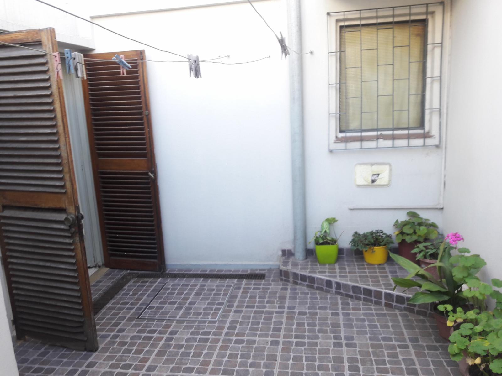 AZCUENAGA 542 · Morón — foto 6
