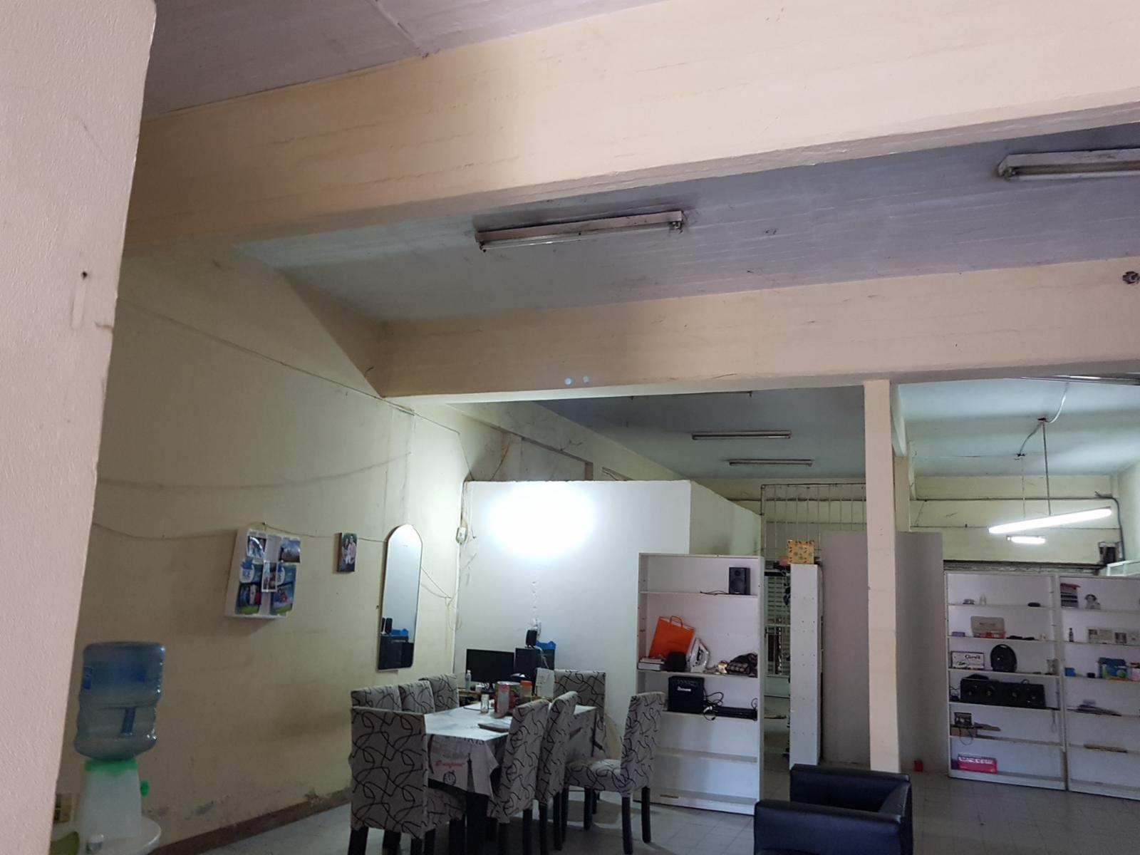 Hugo wast 325 · La Matanza — foto 3