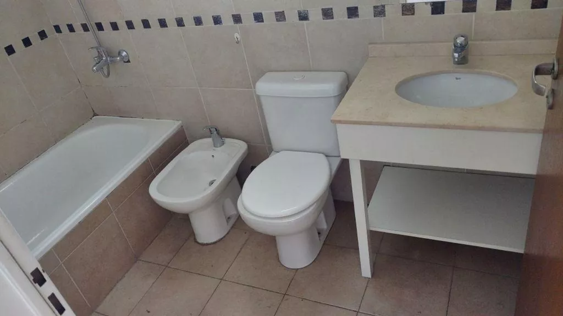 ESPINOSA132 · Caballito — foto 3