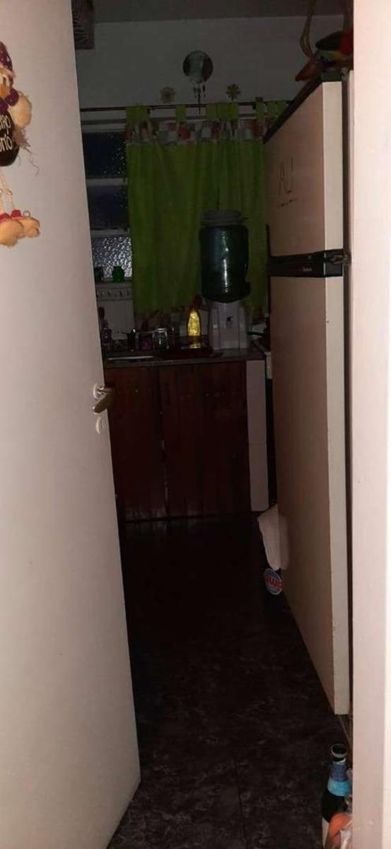 CASTELLI 36 · Balvanera — foto 4