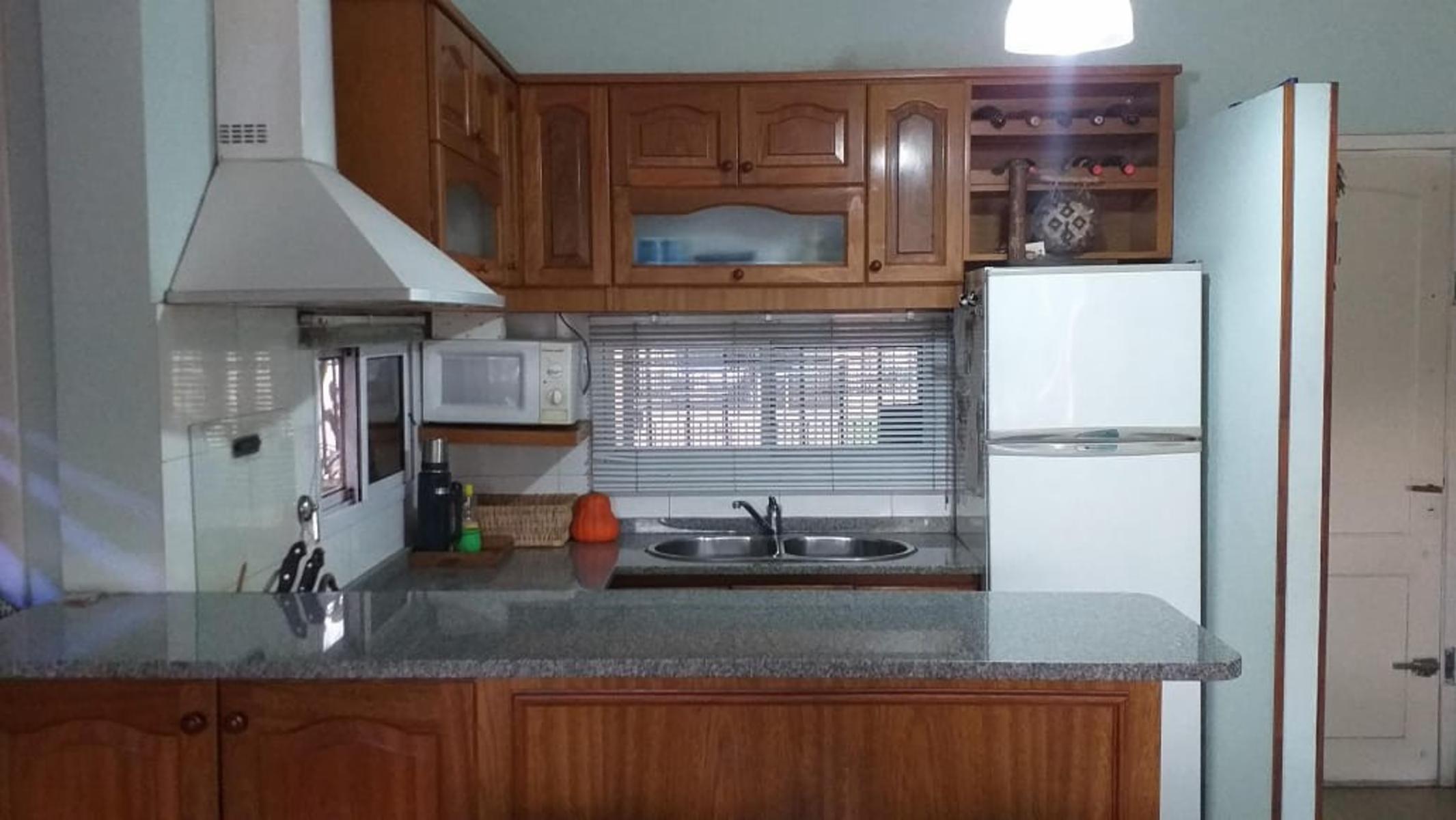 Pozzo ex 163 N°628 · Quilmes — foto 3