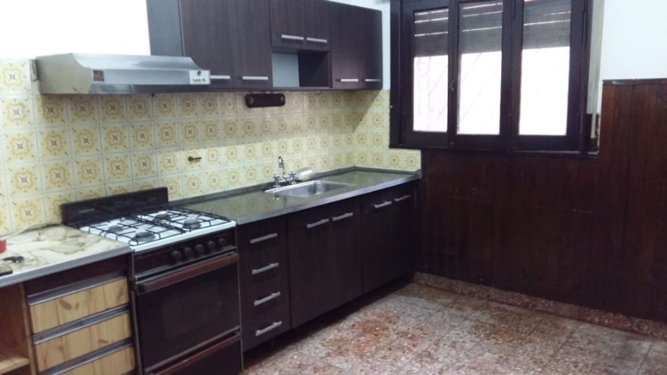 Haefreingue 825 · Morón — foto 5