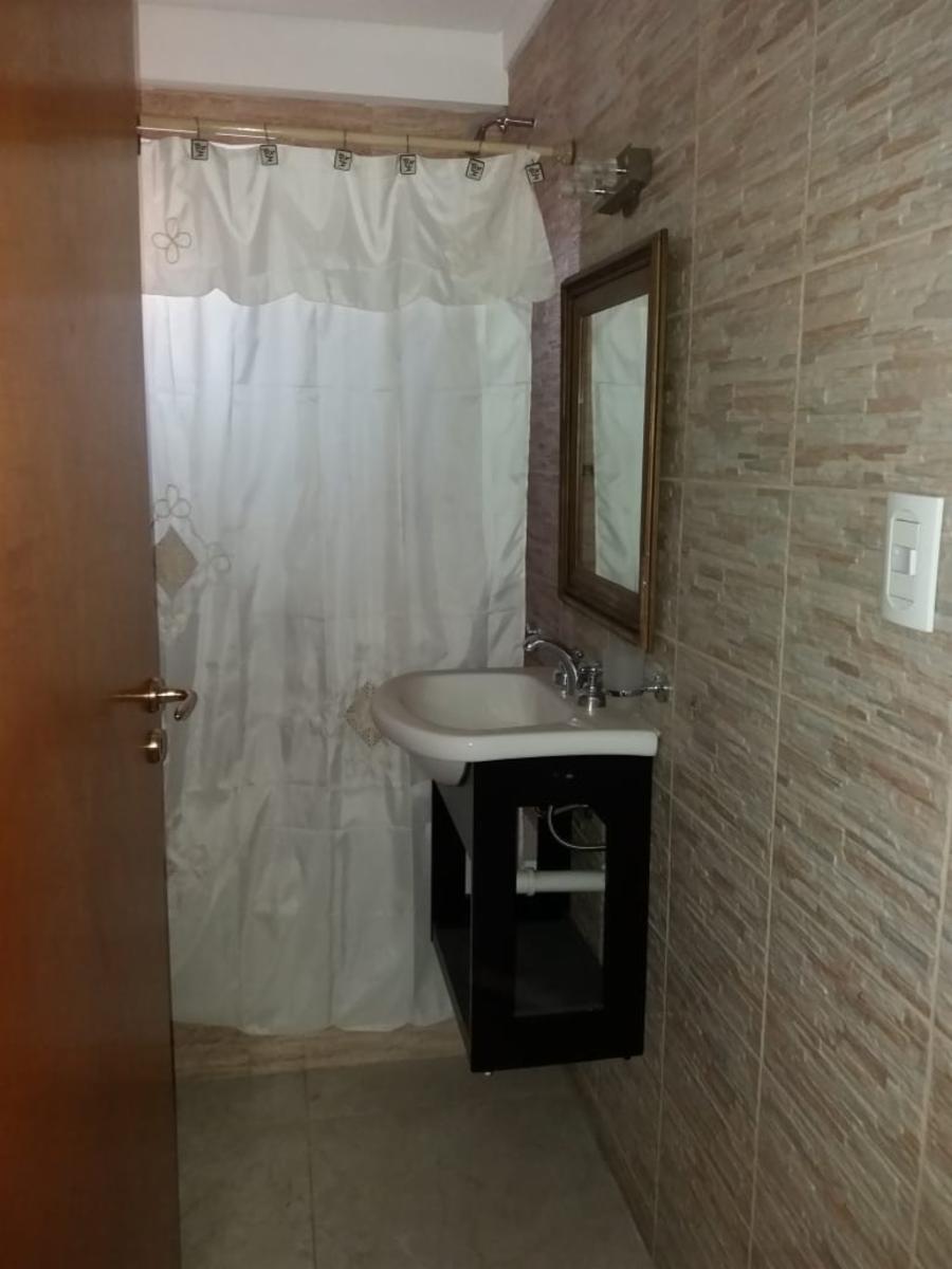 Ramon Falcon 6600 · Liniers — foto 13