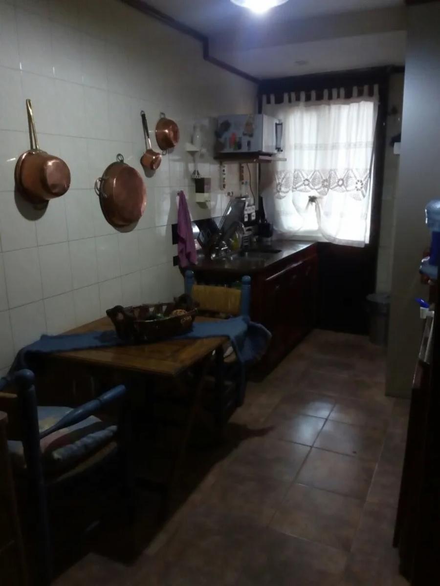 Defensa 300 · Morón — foto 7