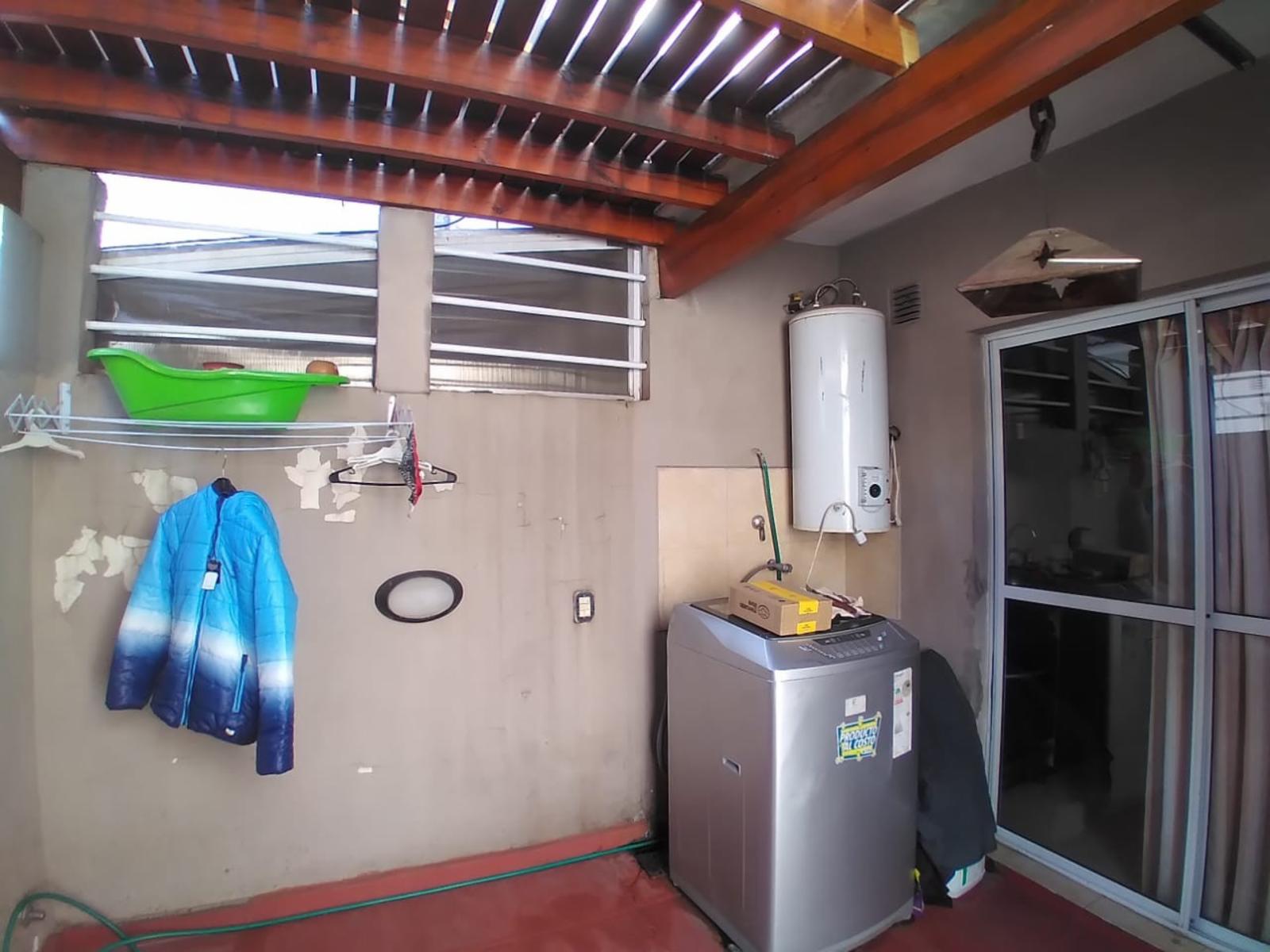 Miguel Cane 2239 · La Matanza — foto 16