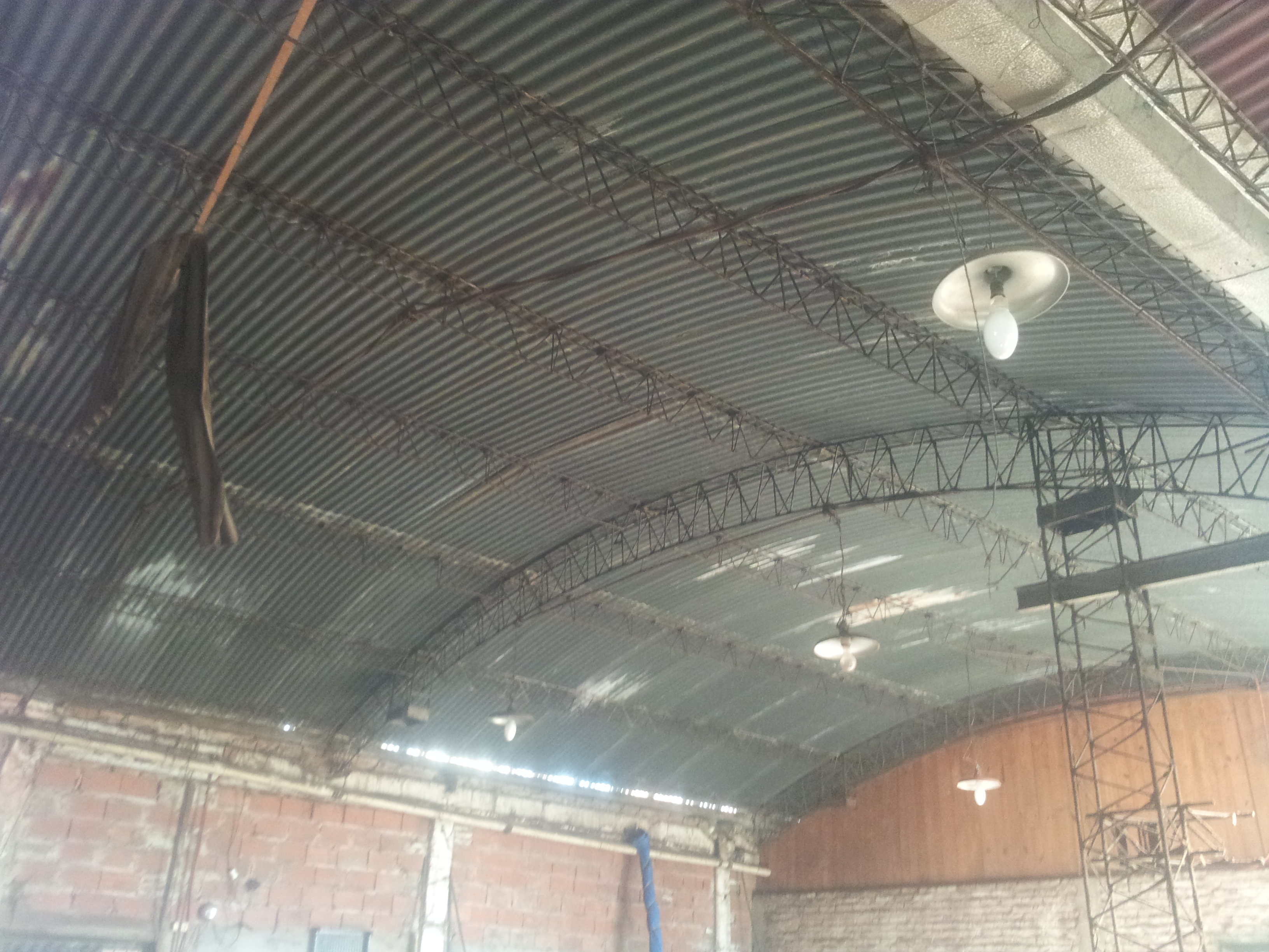 Hipólito Yrigoyen 22015 · Almirante Brown — foto 6