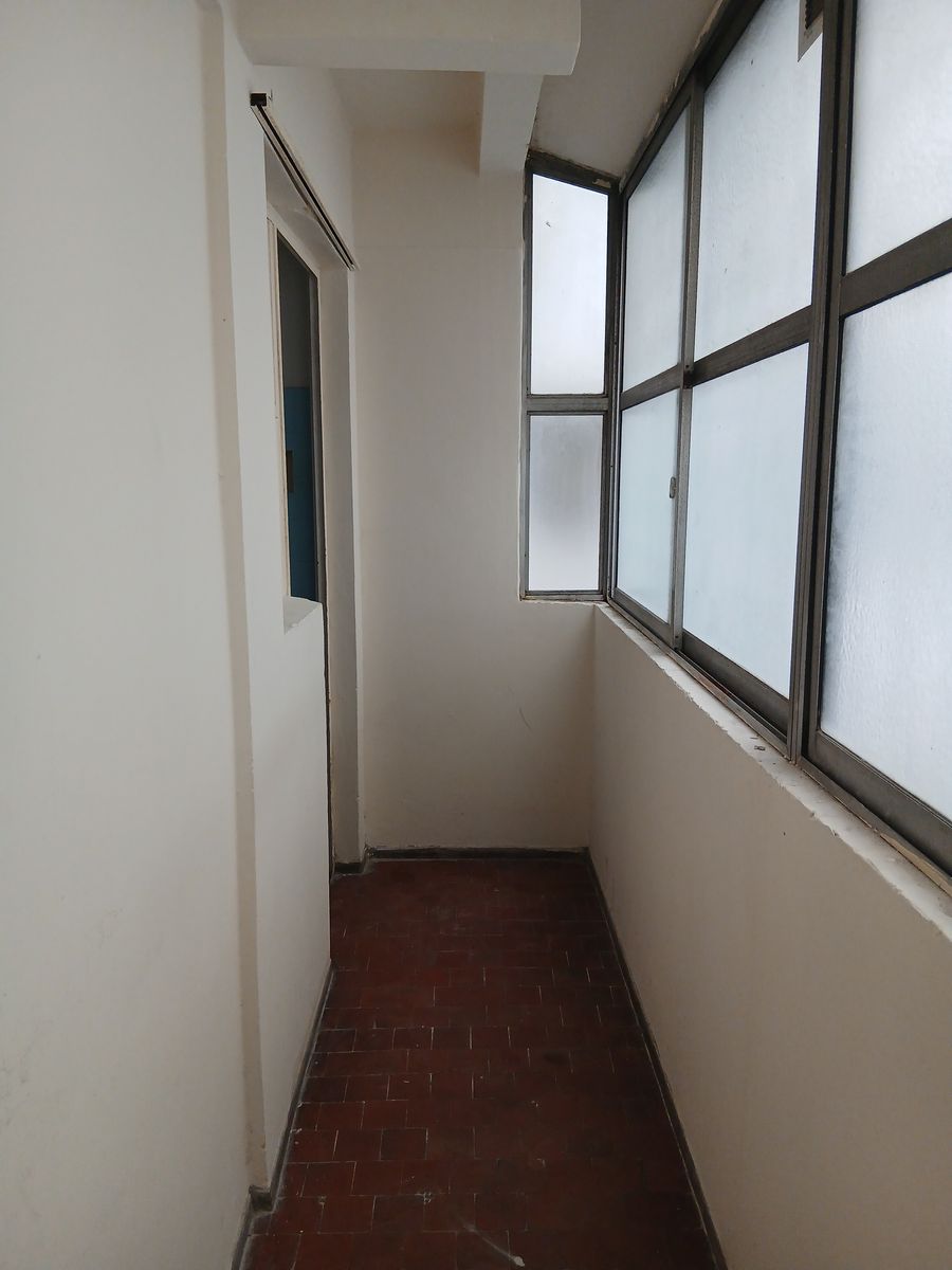 AV LA PLATA 200 · Caballito — foto 8