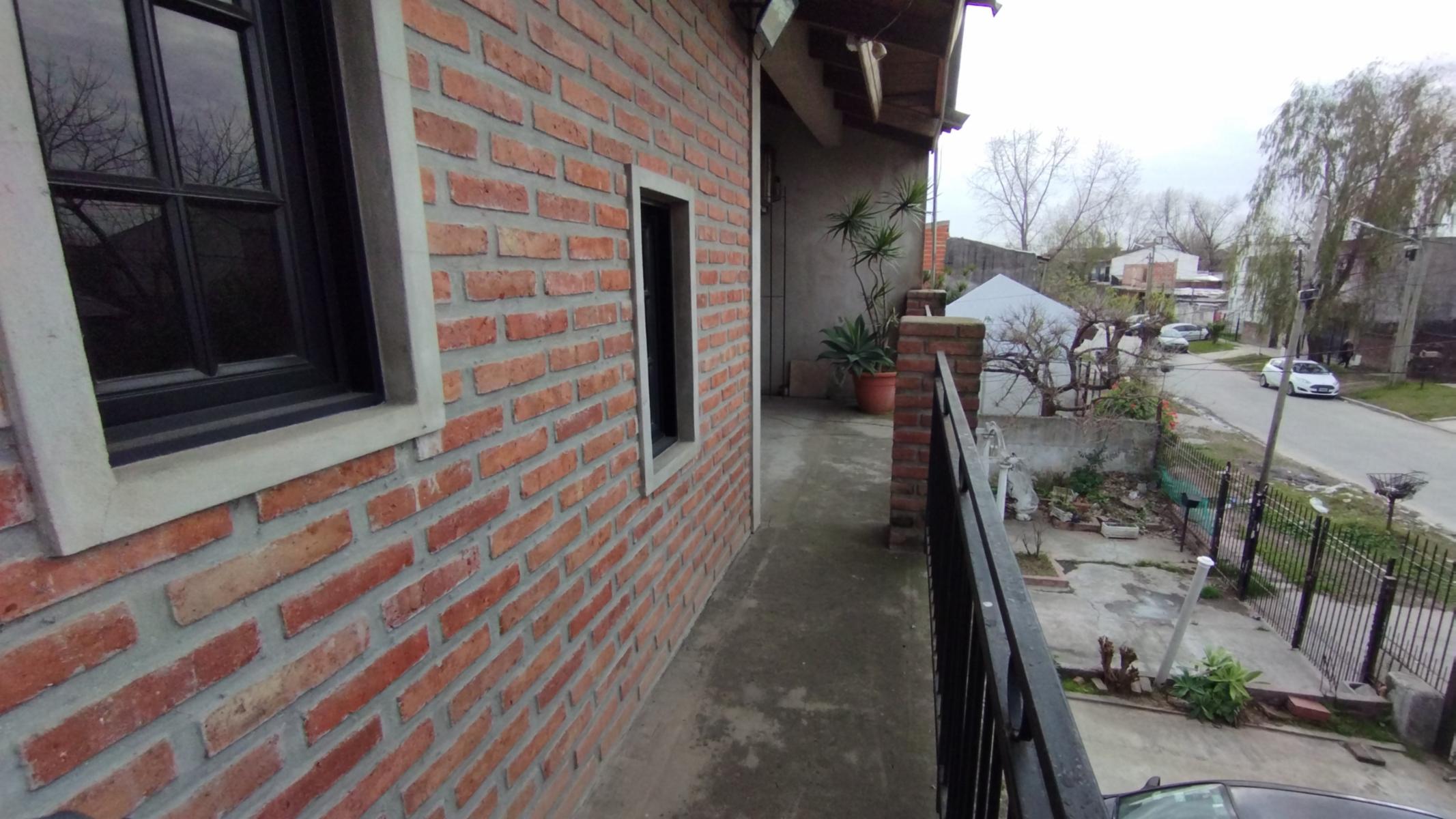 EVARISTO CARRIEGO 624 · Lomas De Zamora — foto 14