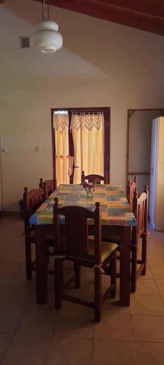 EXCELENTE CASA BARRIO LAS DUNAS PARA 5/6 PERSONAS