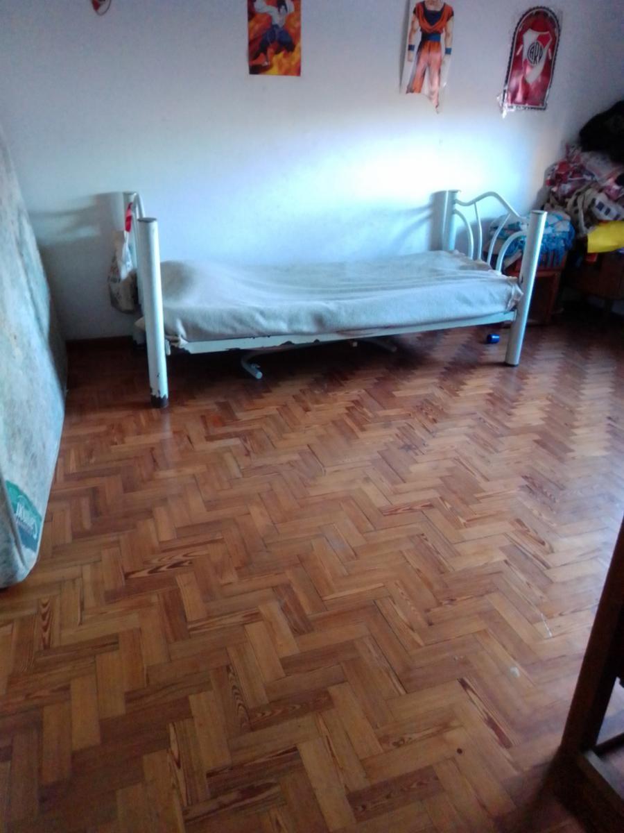 French 655 · Morón — foto 18