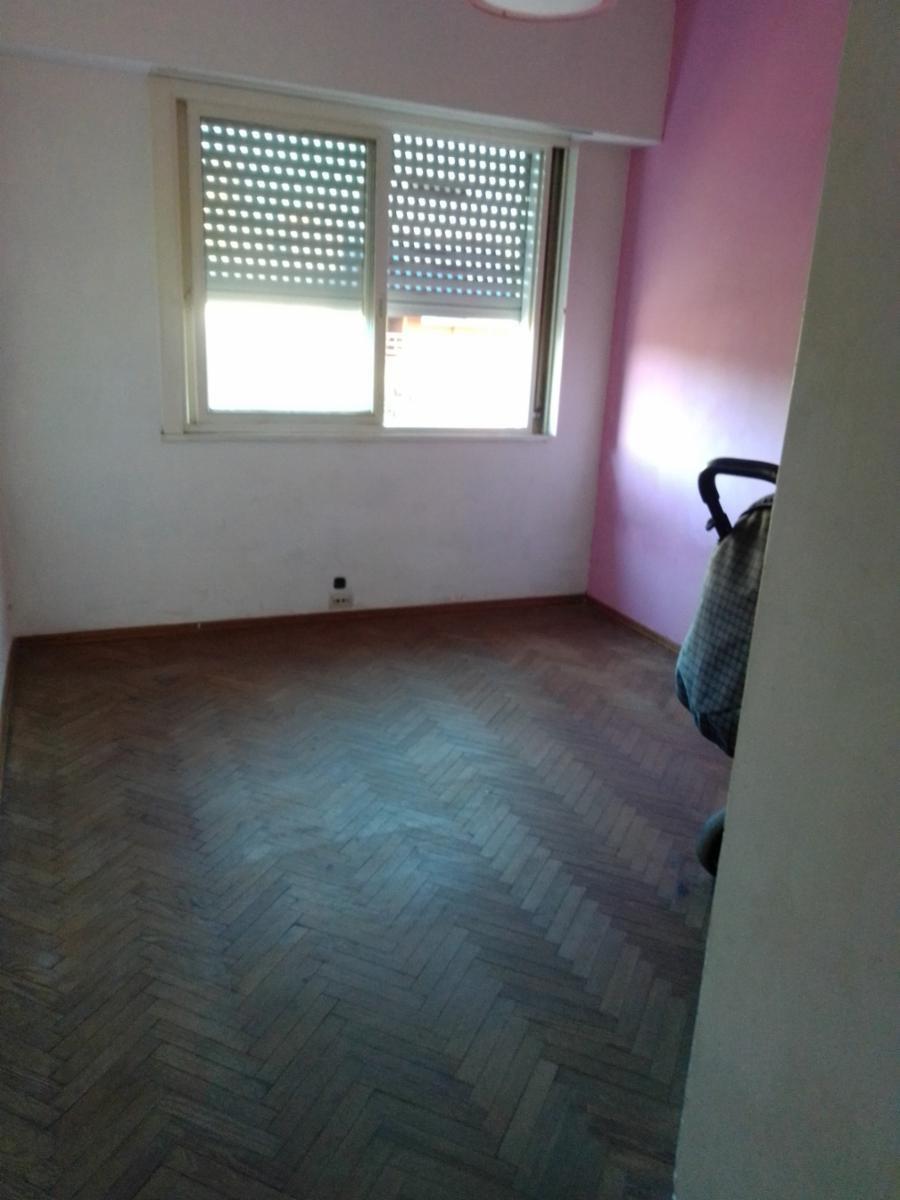 French 655 · Morón — foto 9