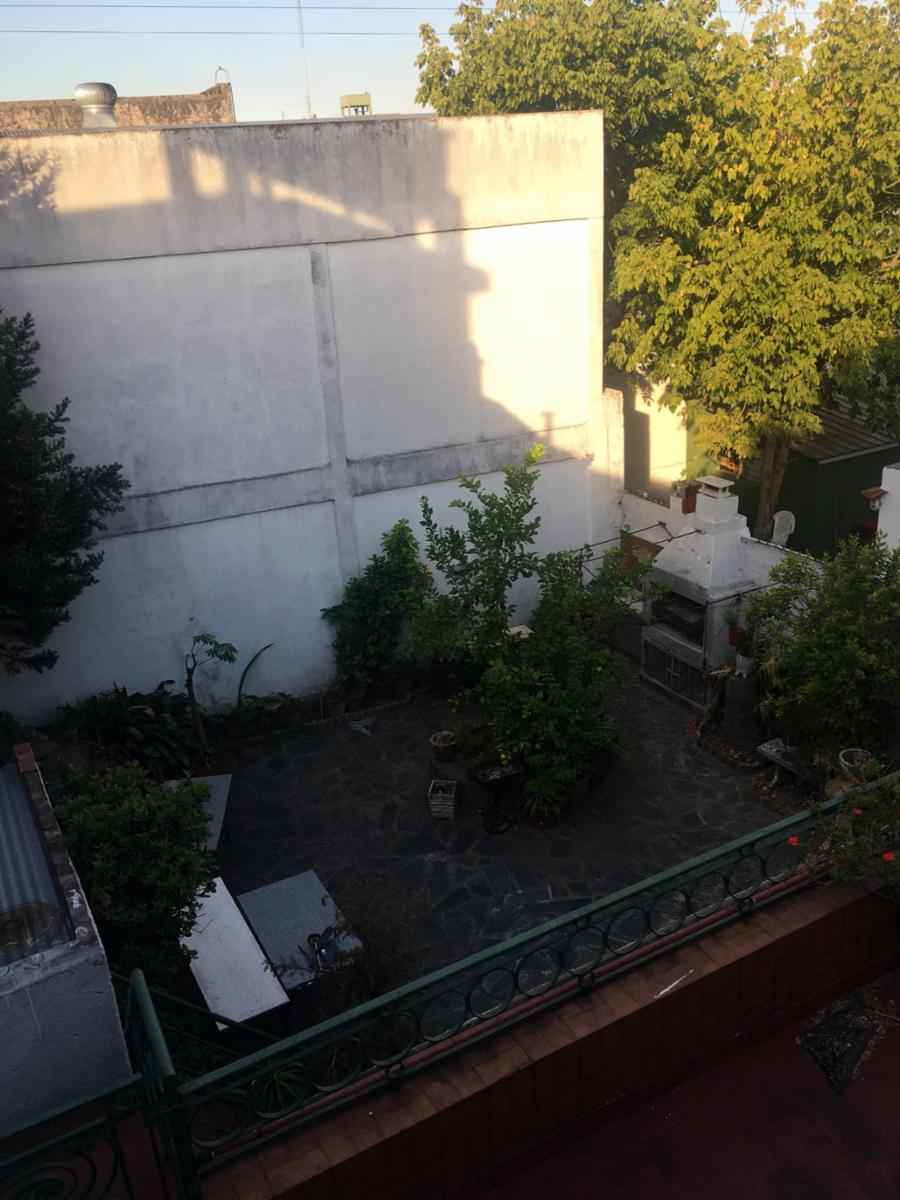 Almirante Brown 2600 · La Matanza — foto 16
