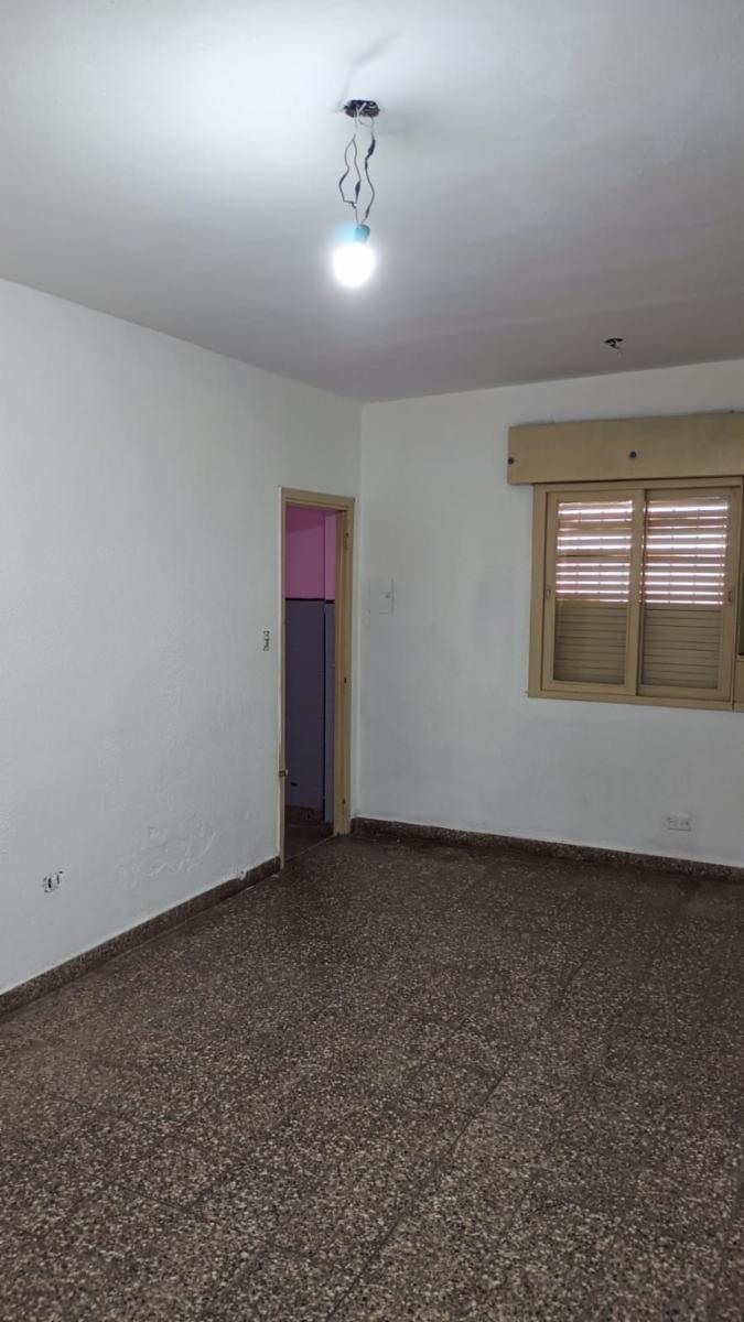 BARRAGAN   1359 · Morón — foto 3
