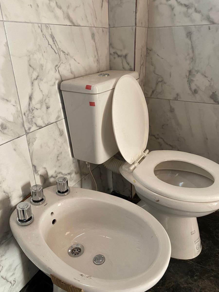 Rodrigo de Triana 3796 · San Miguel — foto 4