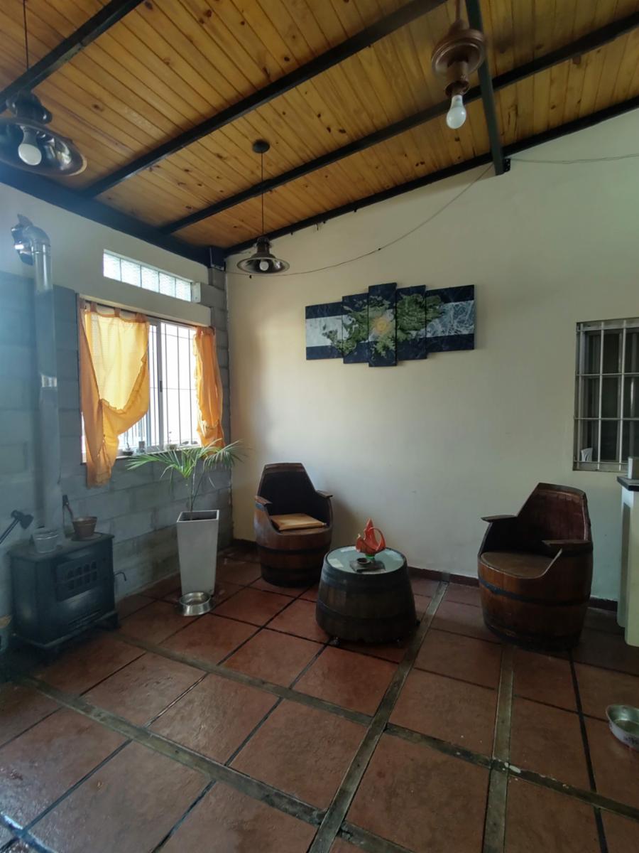 Pino 1800 · Morón — foto 21