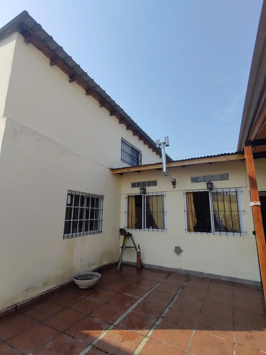 Pino 1800 · Morón — foto 25