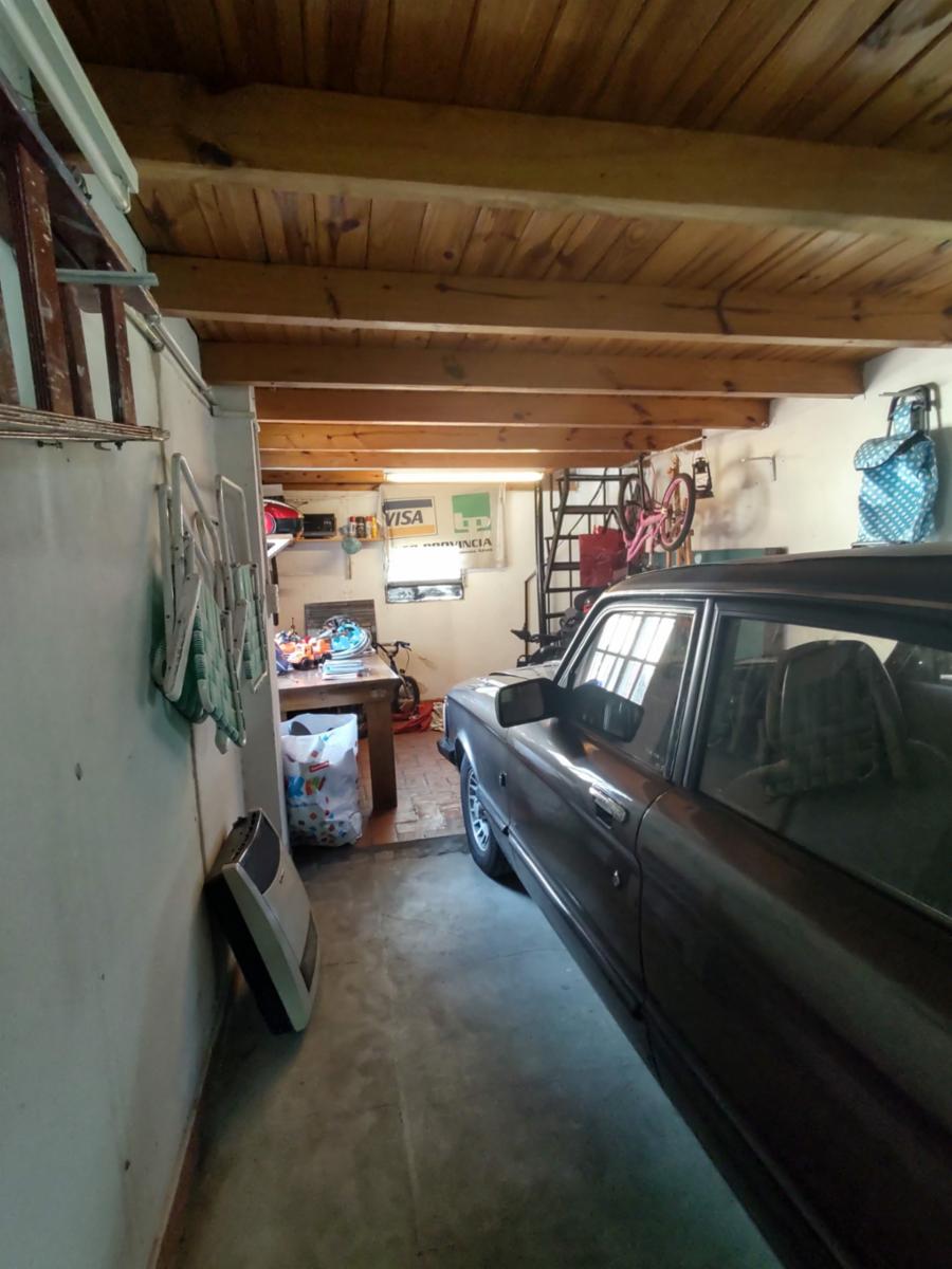 Pino 1800 · Morón — foto 27