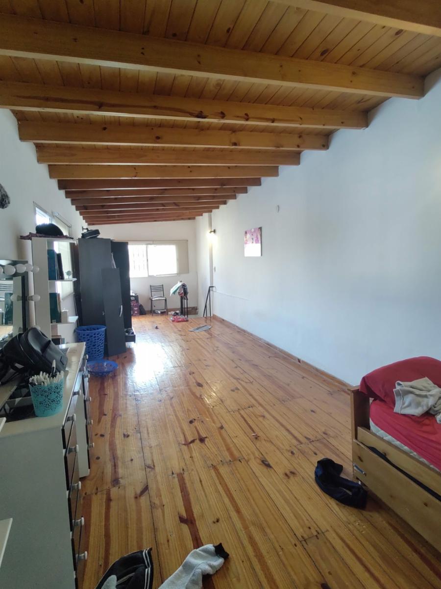 Pino 1800 · Morón — foto 29