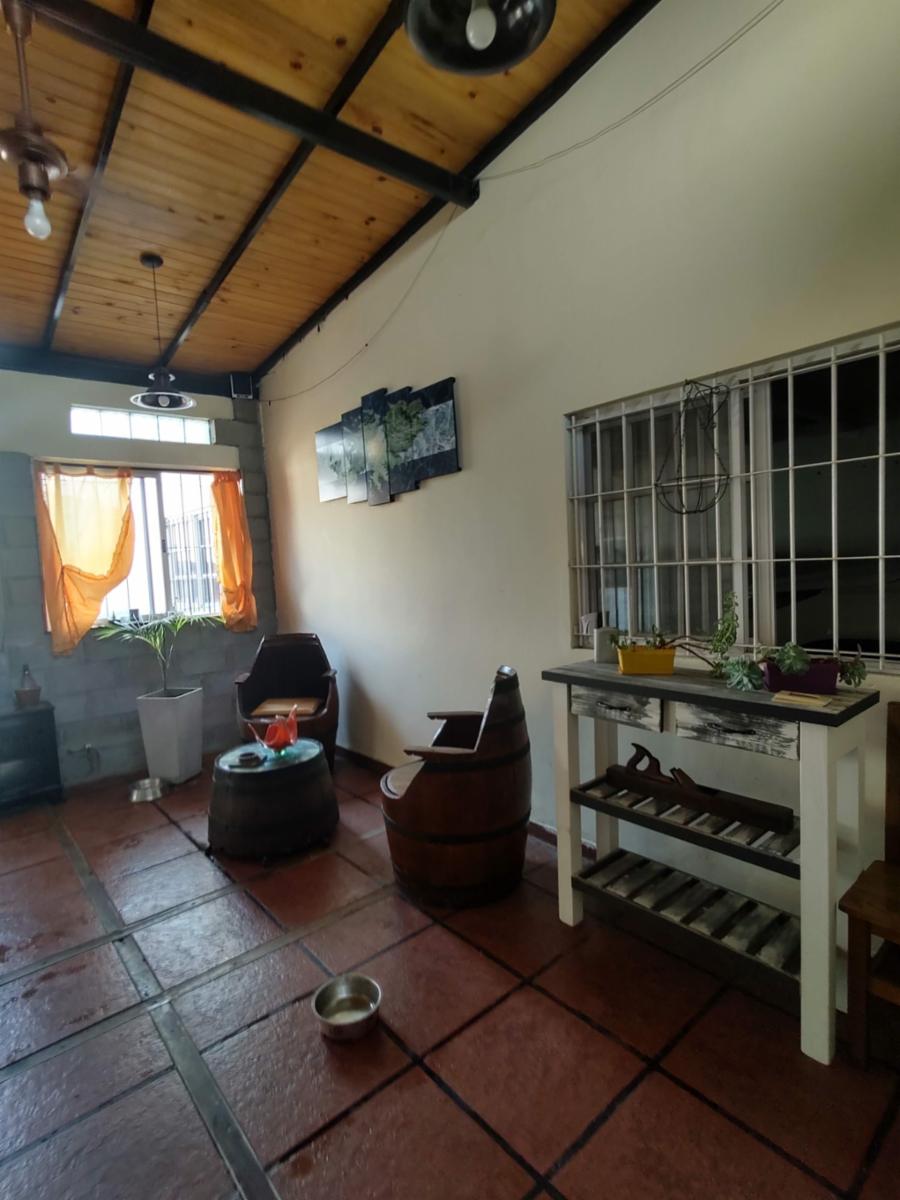 Pino 1800 · Morón — foto 37