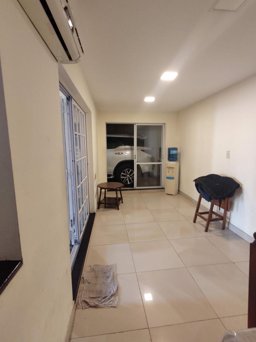 Pino 1800 · Morón — foto 46