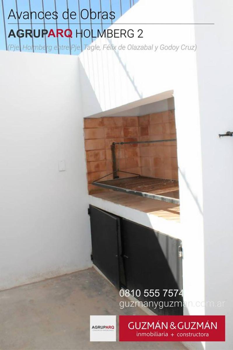 Pje. Holmberg esq. Félix de Olazabal · Capital — foto 5