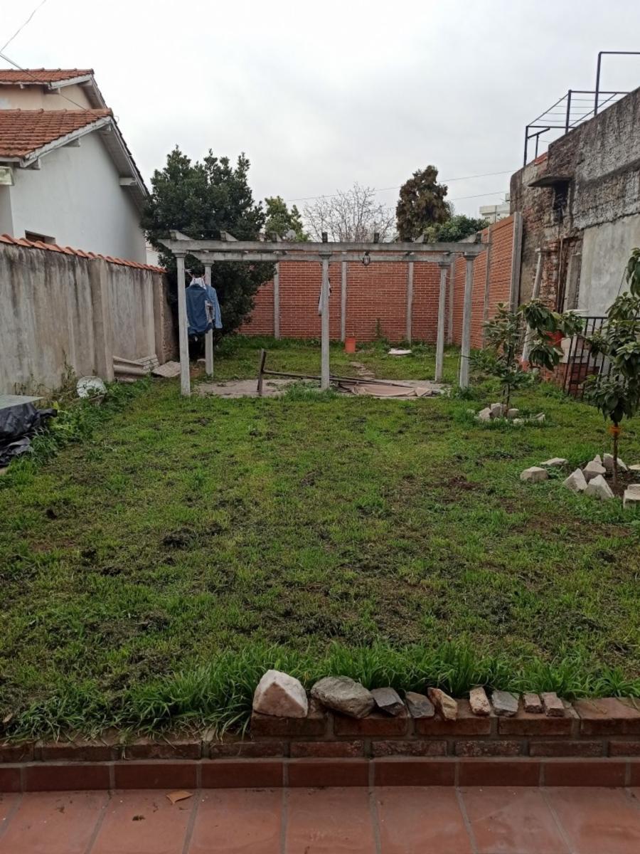 arenales 662 · La Matanza — foto 9