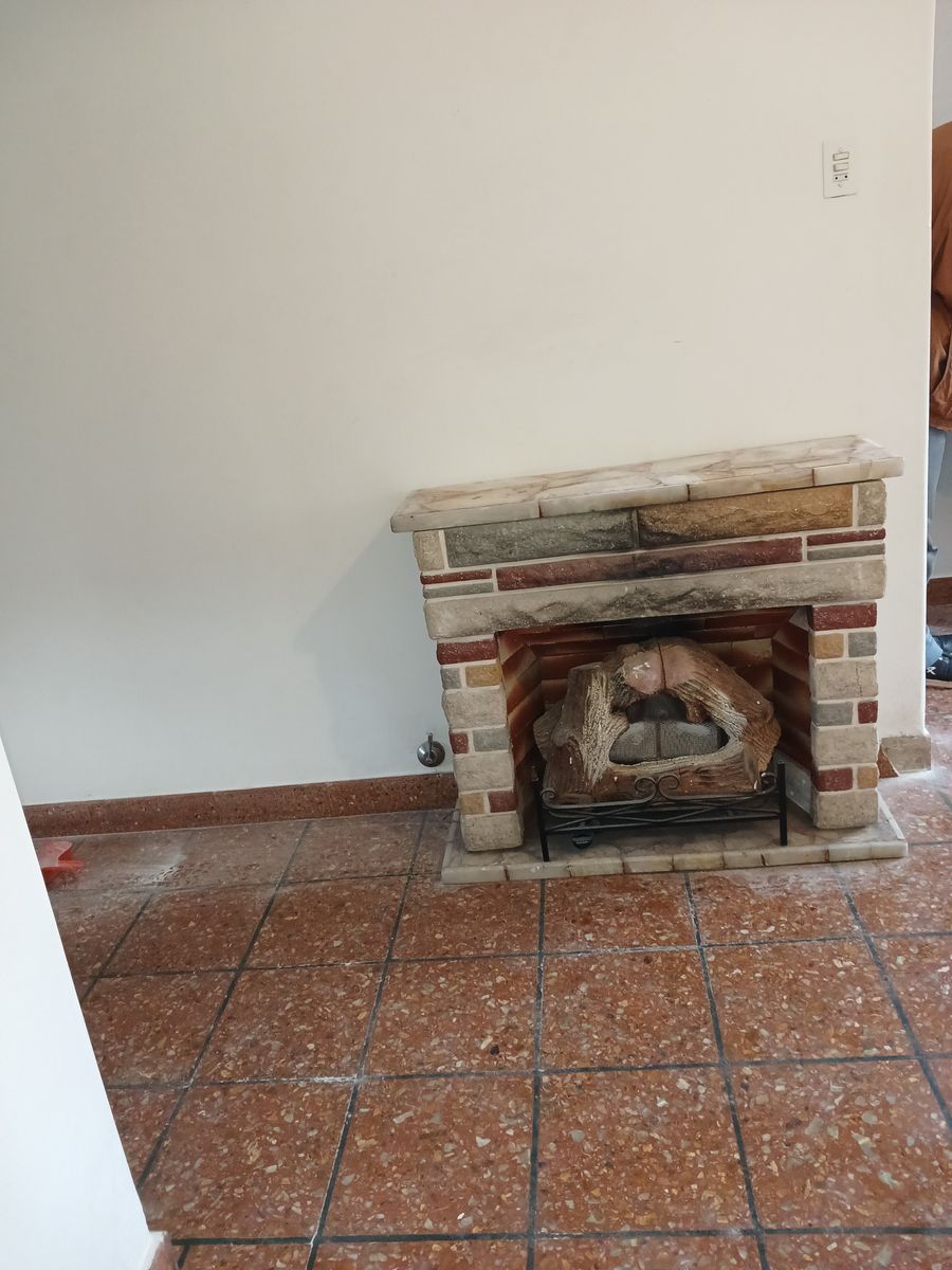 DAMICO 1078 · Morón — foto 4