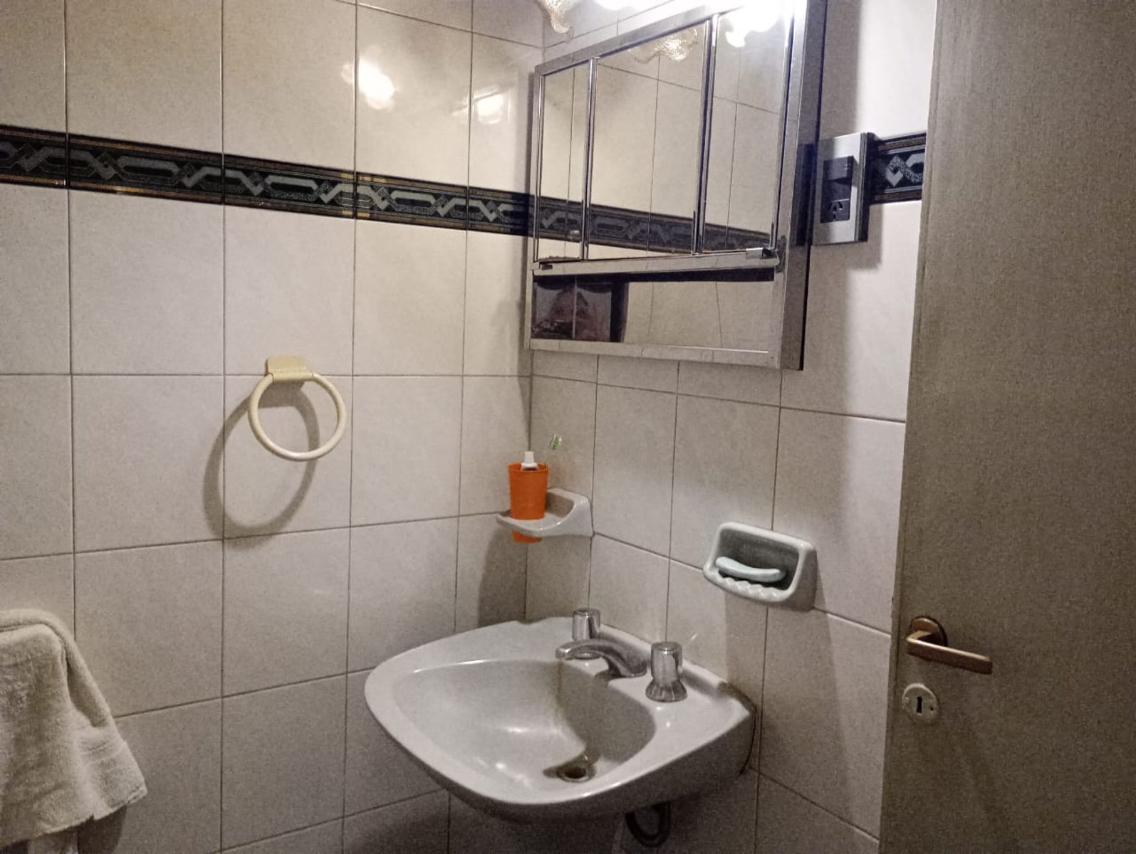 santiago plaul 3400 · Lanús — foto 7
