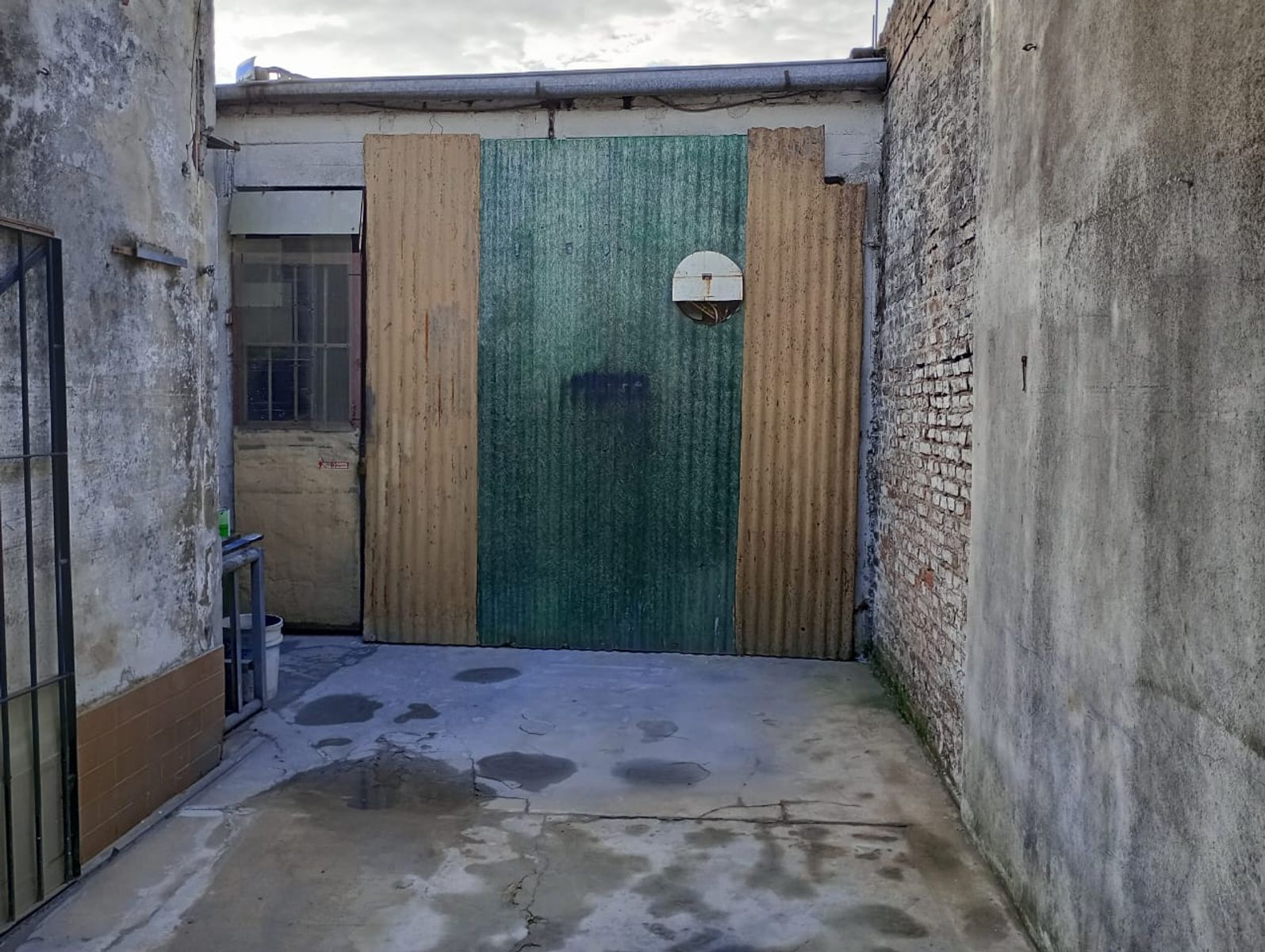 santiago plaul 3400 · Lanús — foto 9