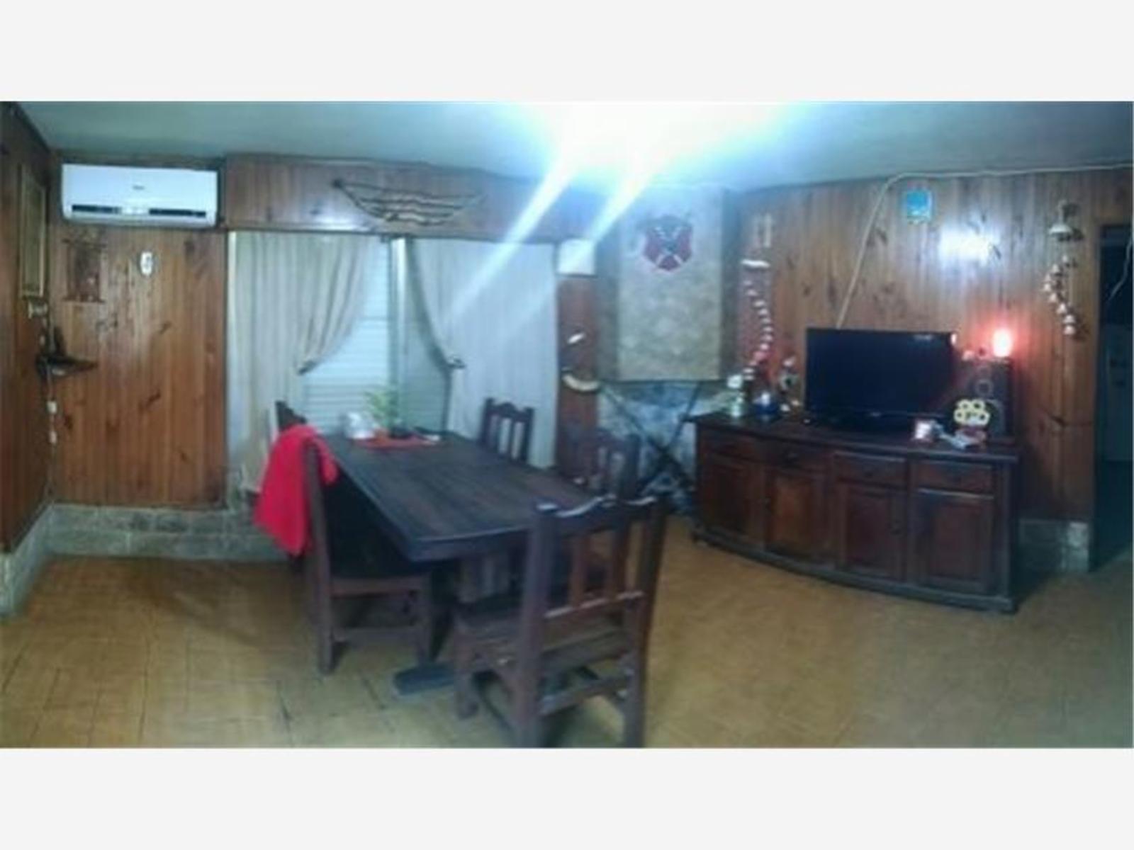 CASA EN DIQUE LUJAN CON SALIDA NAVEGABLE · Tigre — foto 4