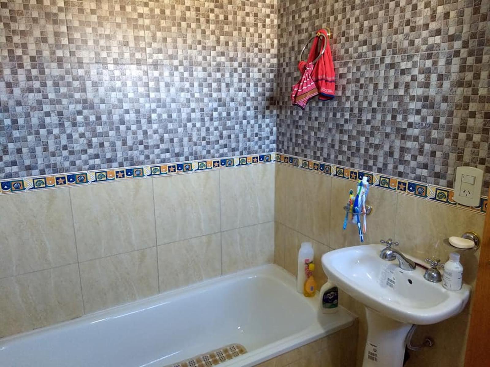 GRANADEROS 3200- VILLA LUZURIAGA · La Matanza — foto 3