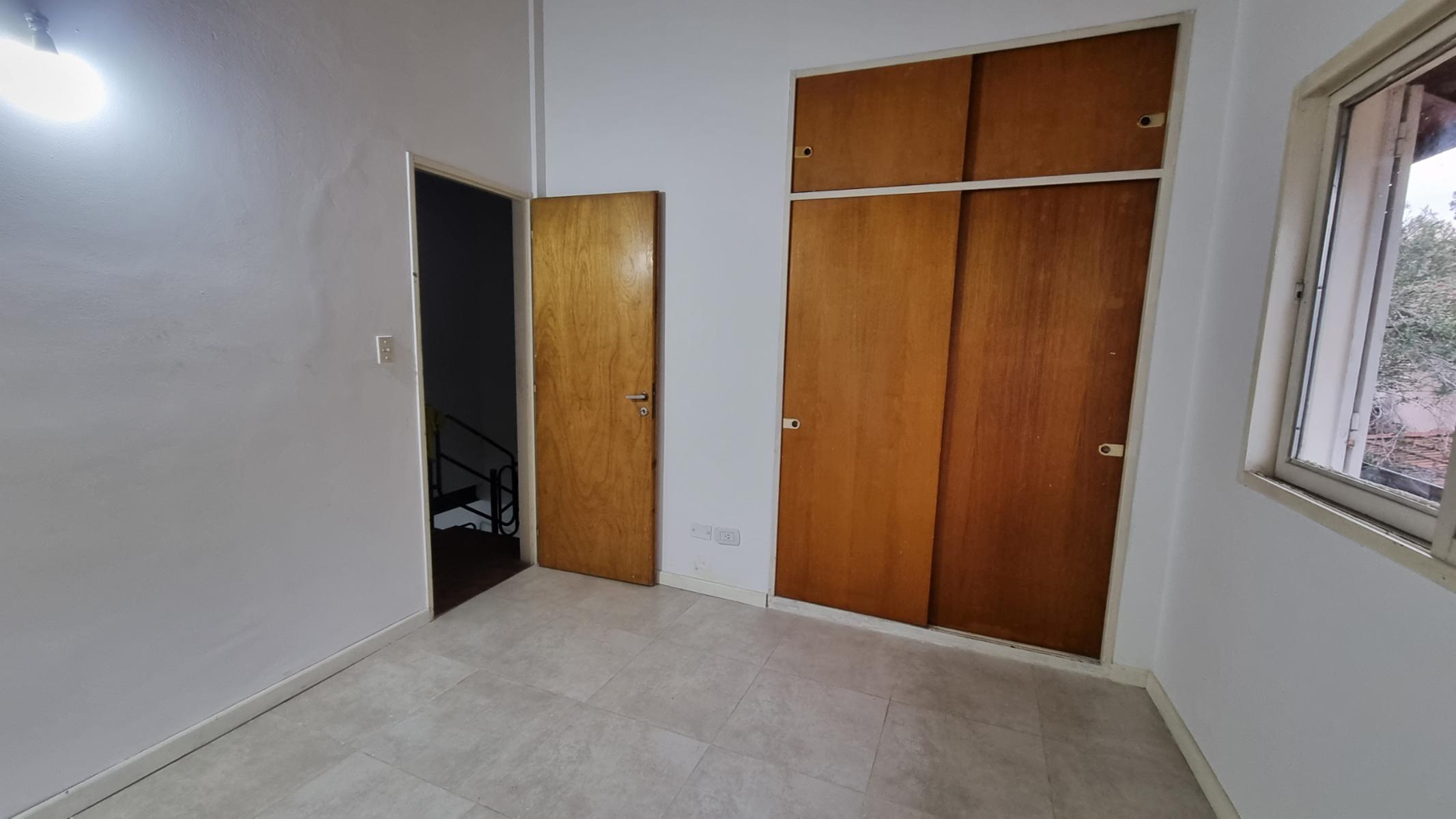 ANA MORON 3100 · Hurlingham — foto 5