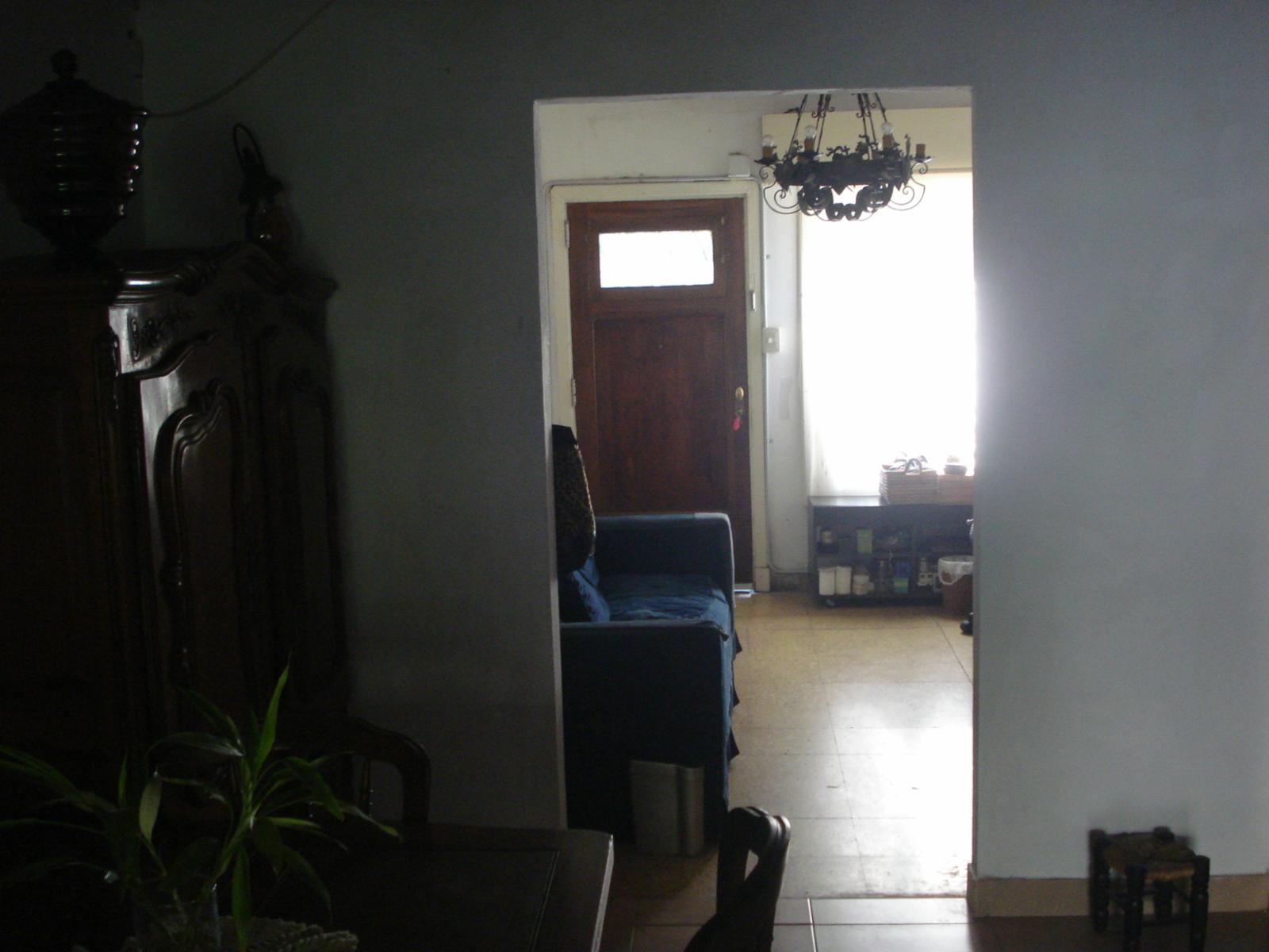 Cosme Algerich 300 · Morón — foto 5
