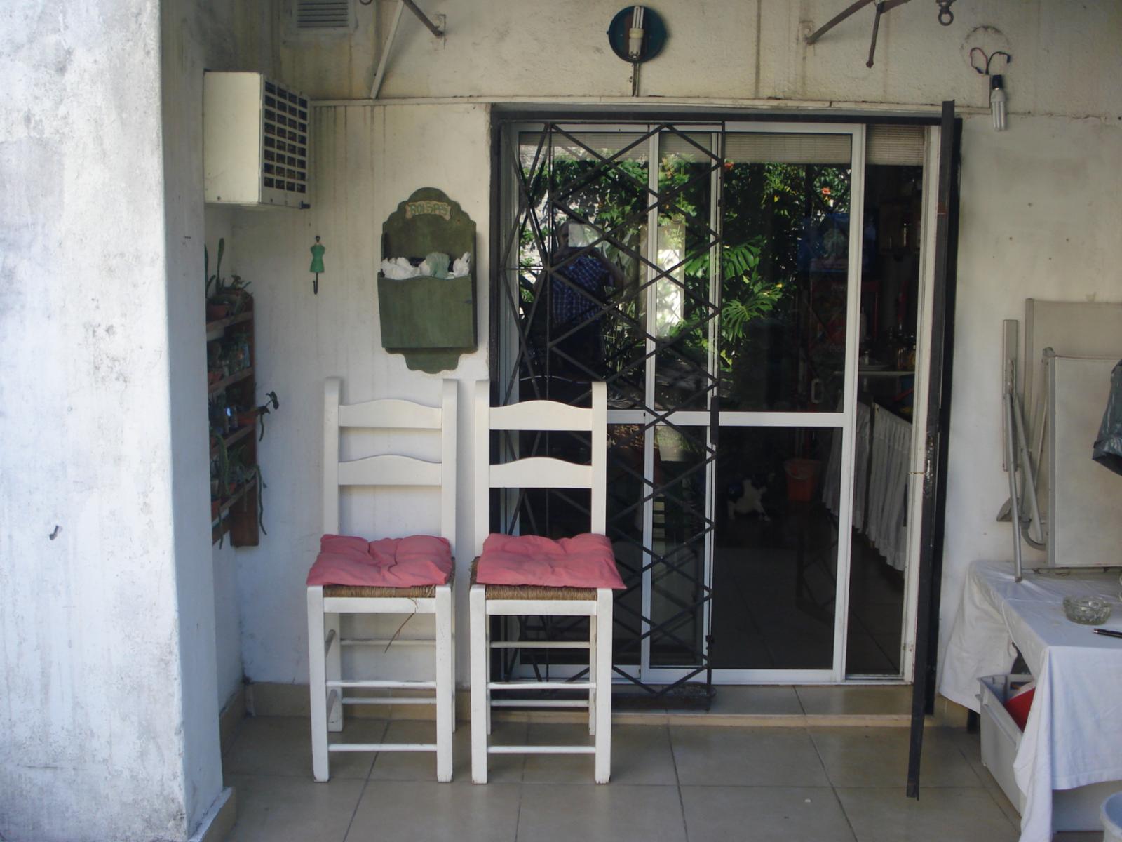 Cosme Algerich 300 · Morón — foto 8