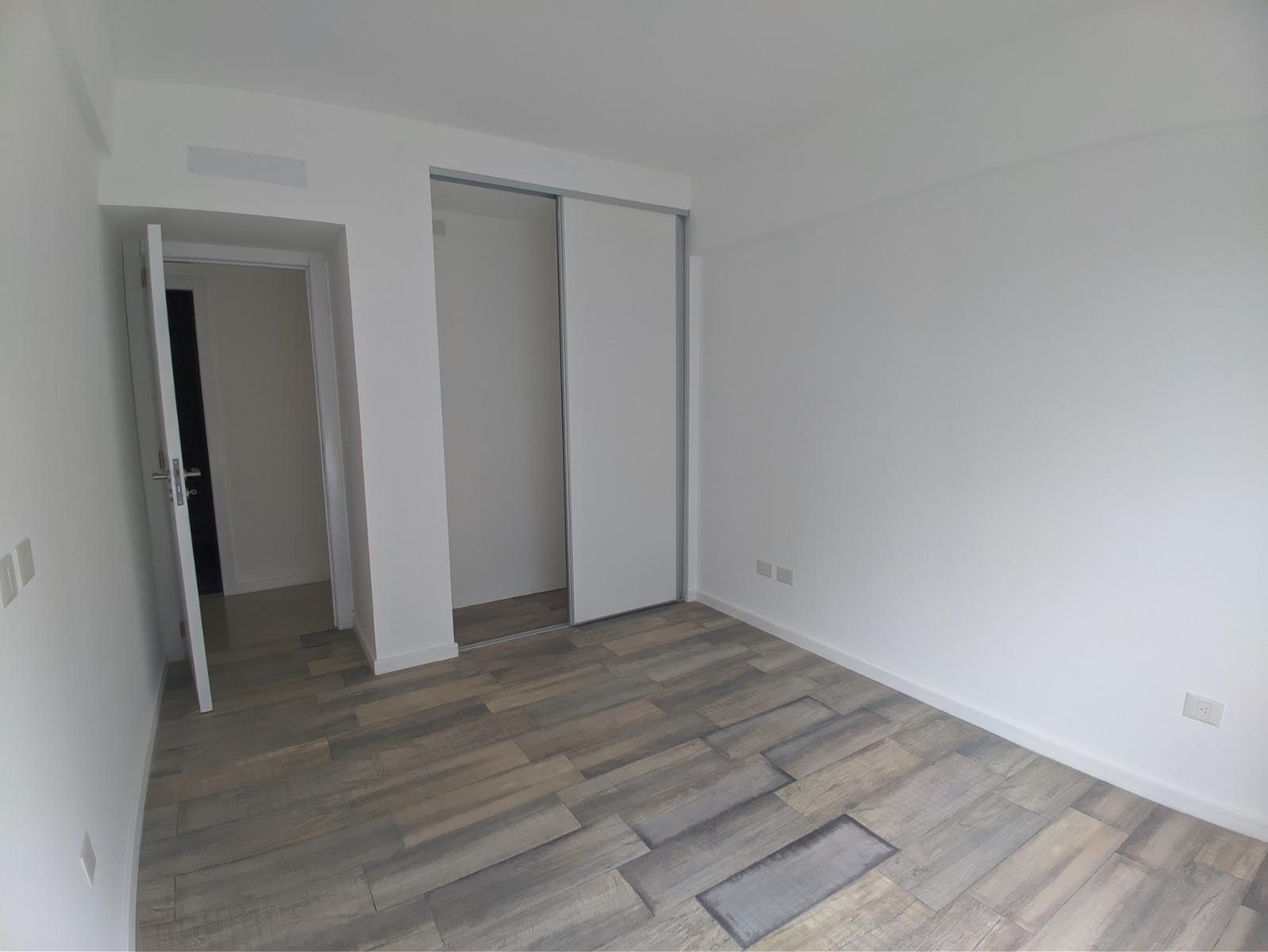 Murias 320 · Morón — foto 19