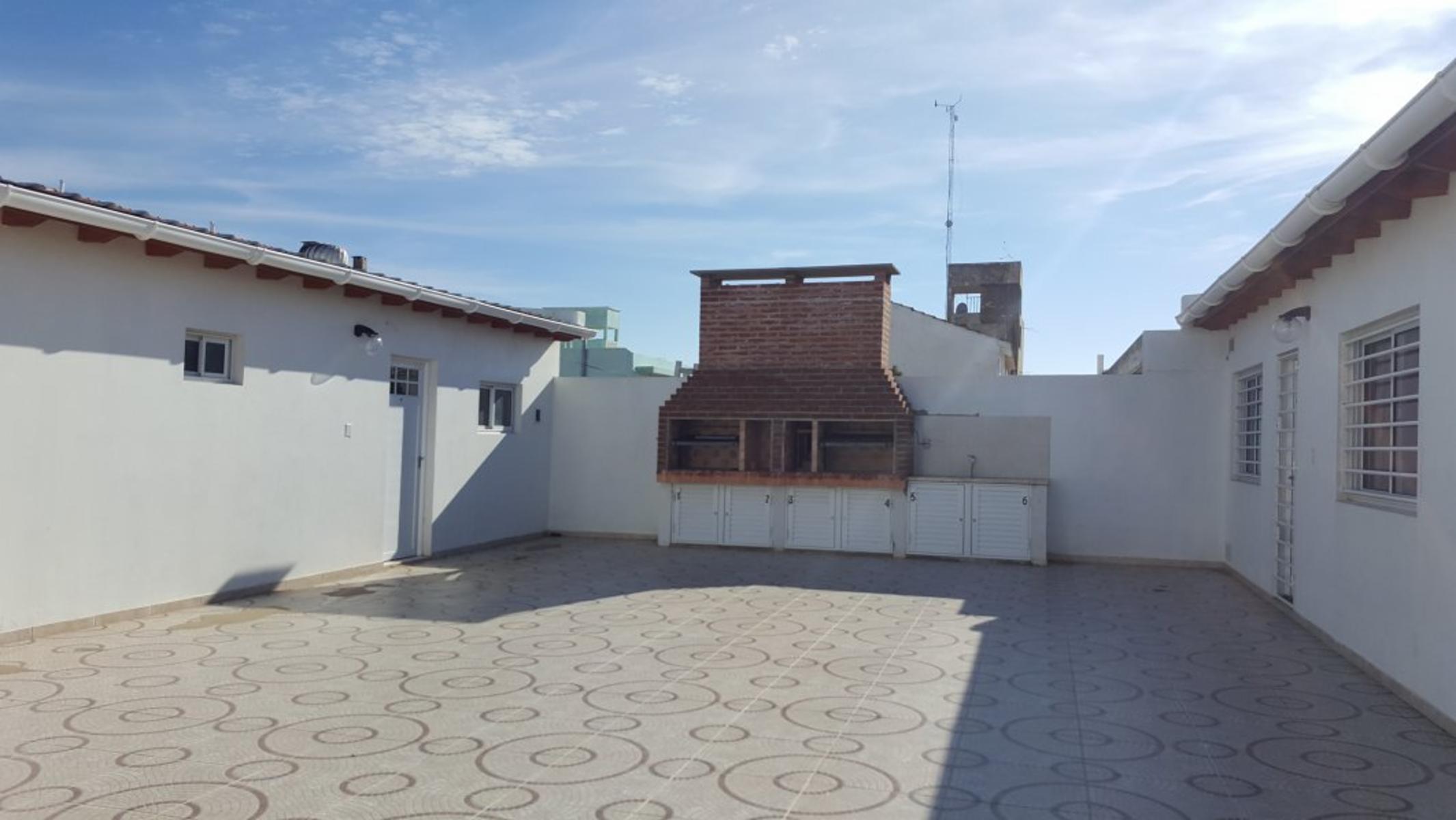 32 n° 95 · La Costa — foto 4