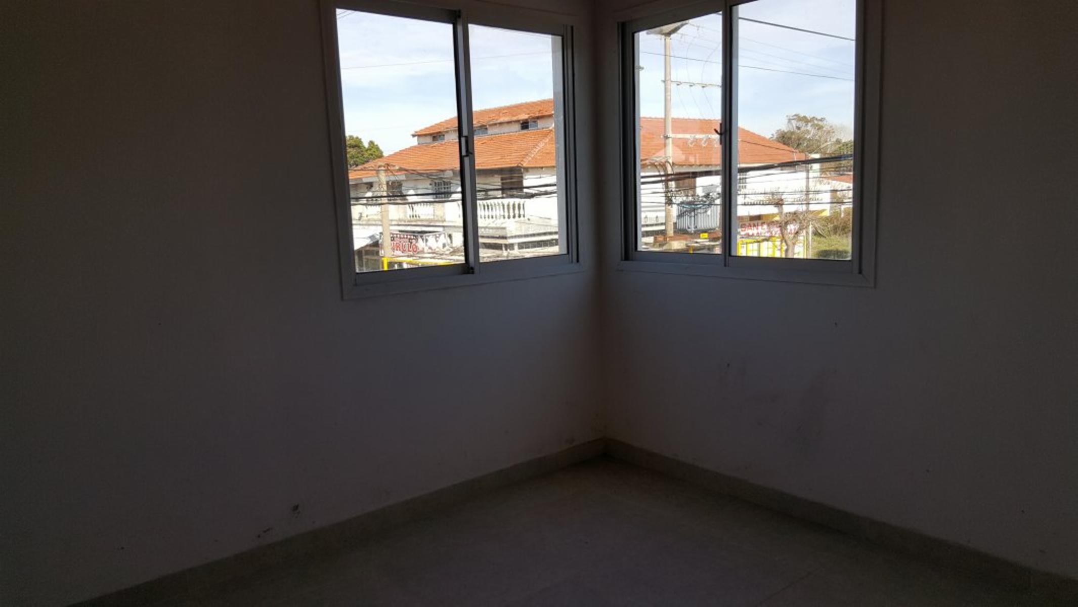 32 n° 95 · La Costa — foto 7