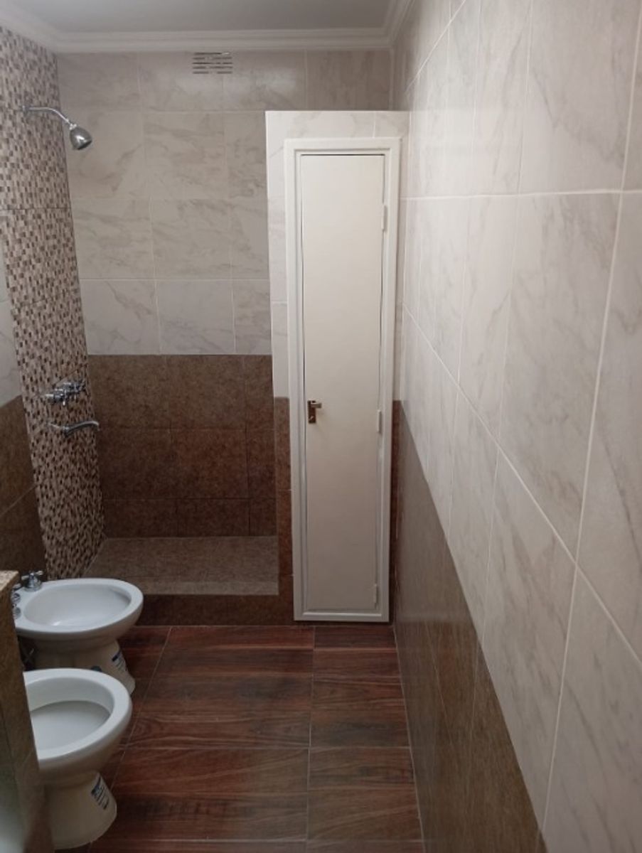 L. N. Alem 857 · Morón — foto 22