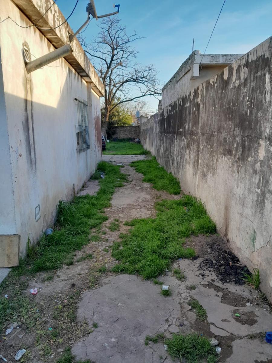 Martin Coronado 724 · Merlo — foto 3