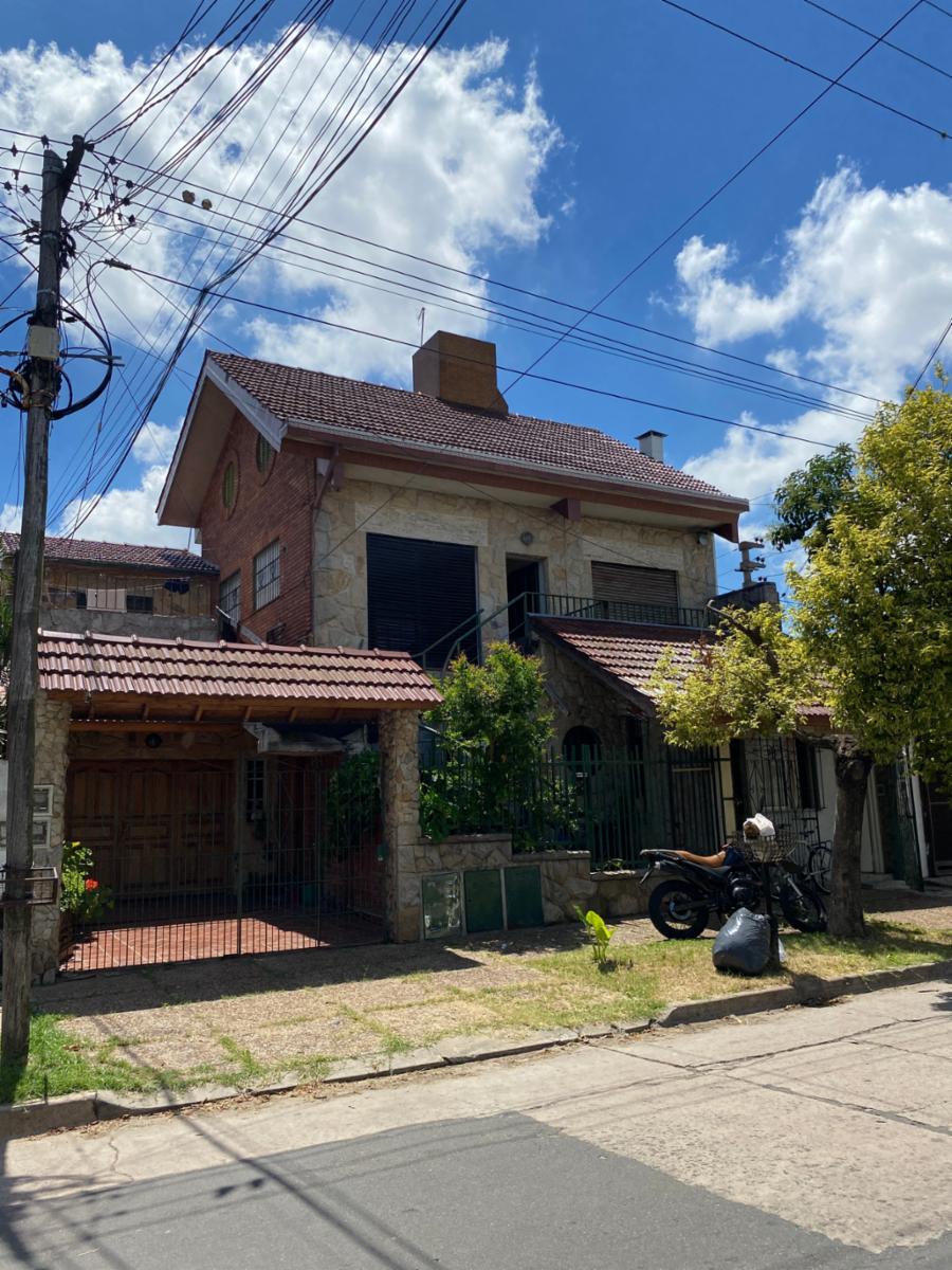 Boqueron 888 · Morón — foto 3